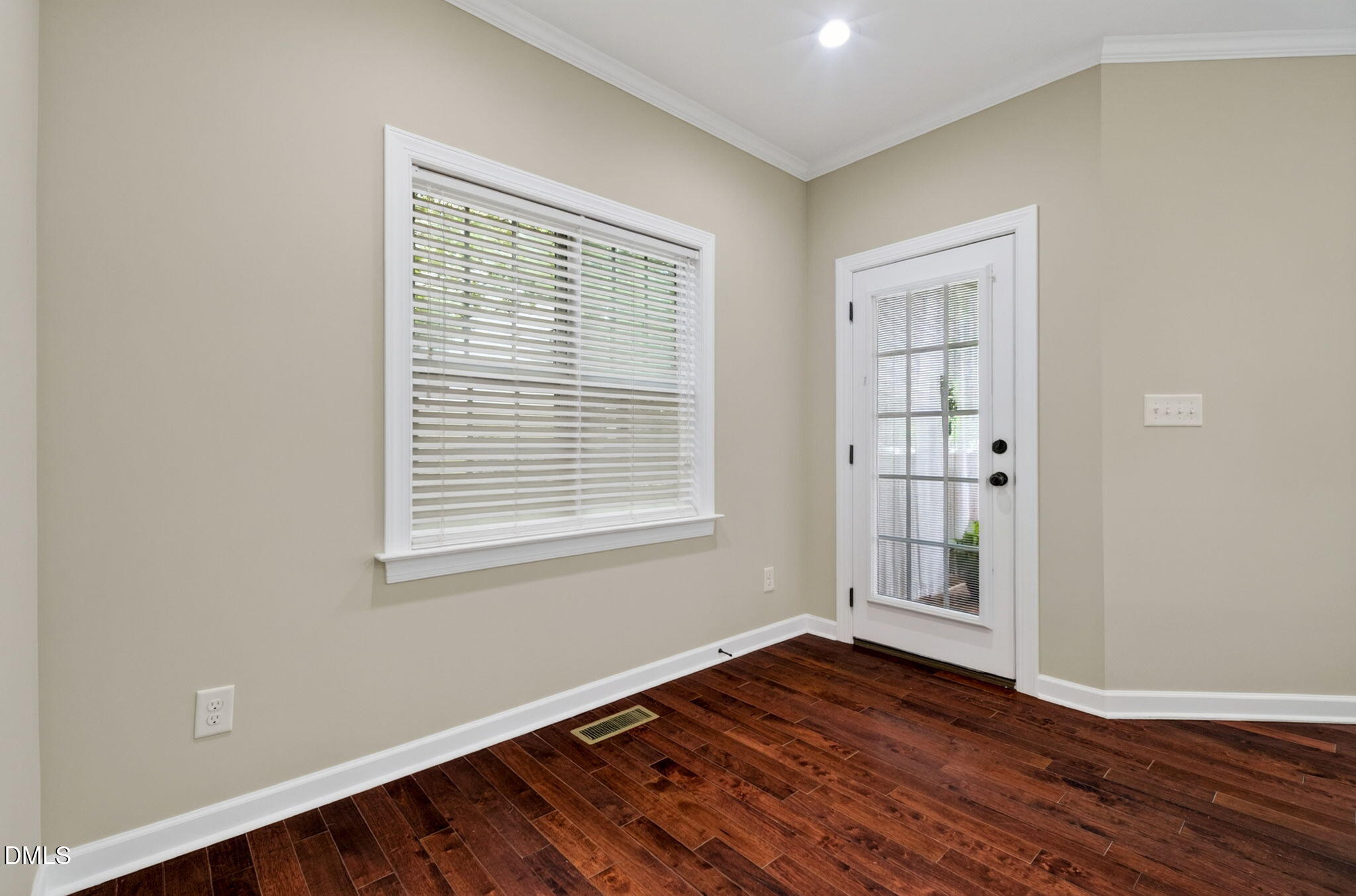 33 Greenfield Lane Property Photo 13