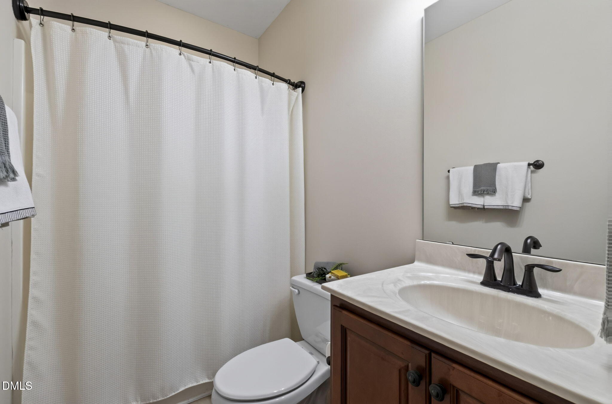 33 Greenfield Lane Property Photo 24