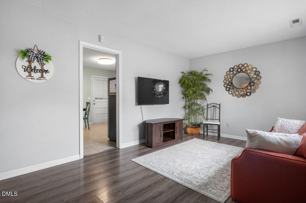 209 Omega Road Property Photo 7
