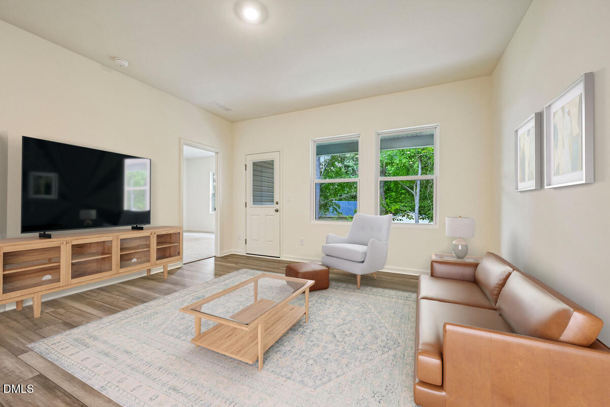 863 Hanford Landing Drive Property Photo 14