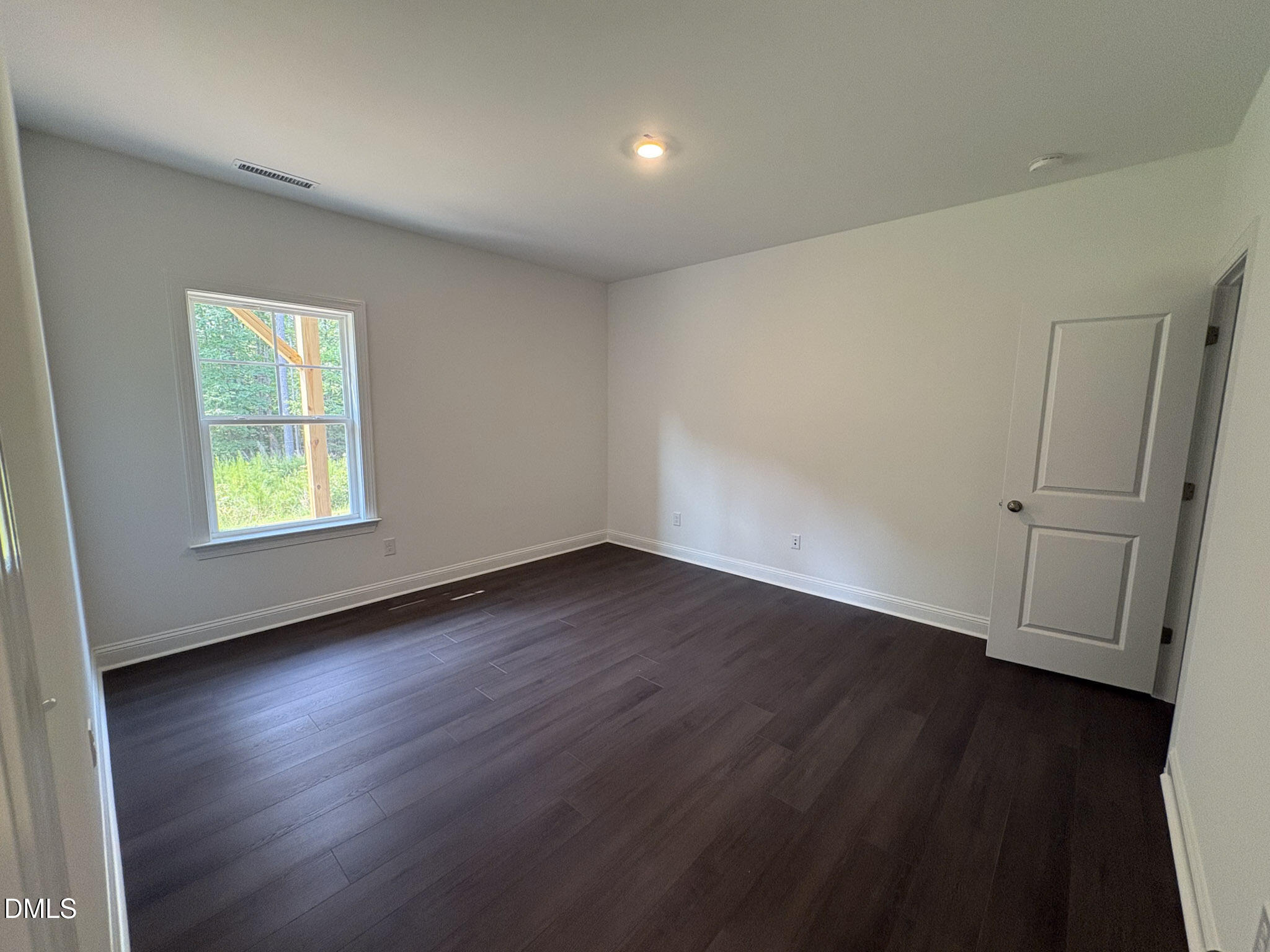 2867 Foster Woods Drive Property Photo 11