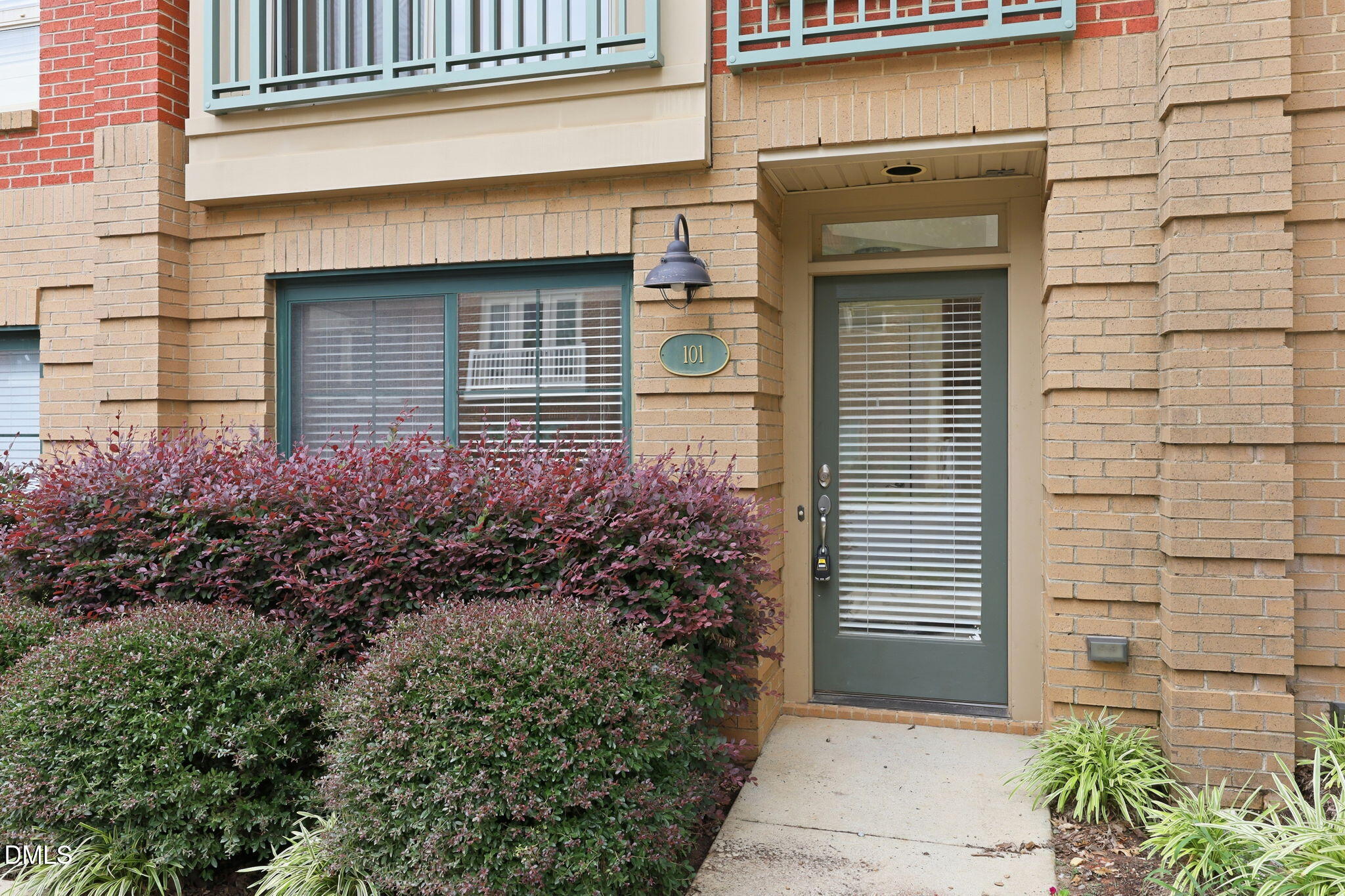 1230 Twin Branches Way 101 Property Photo 6