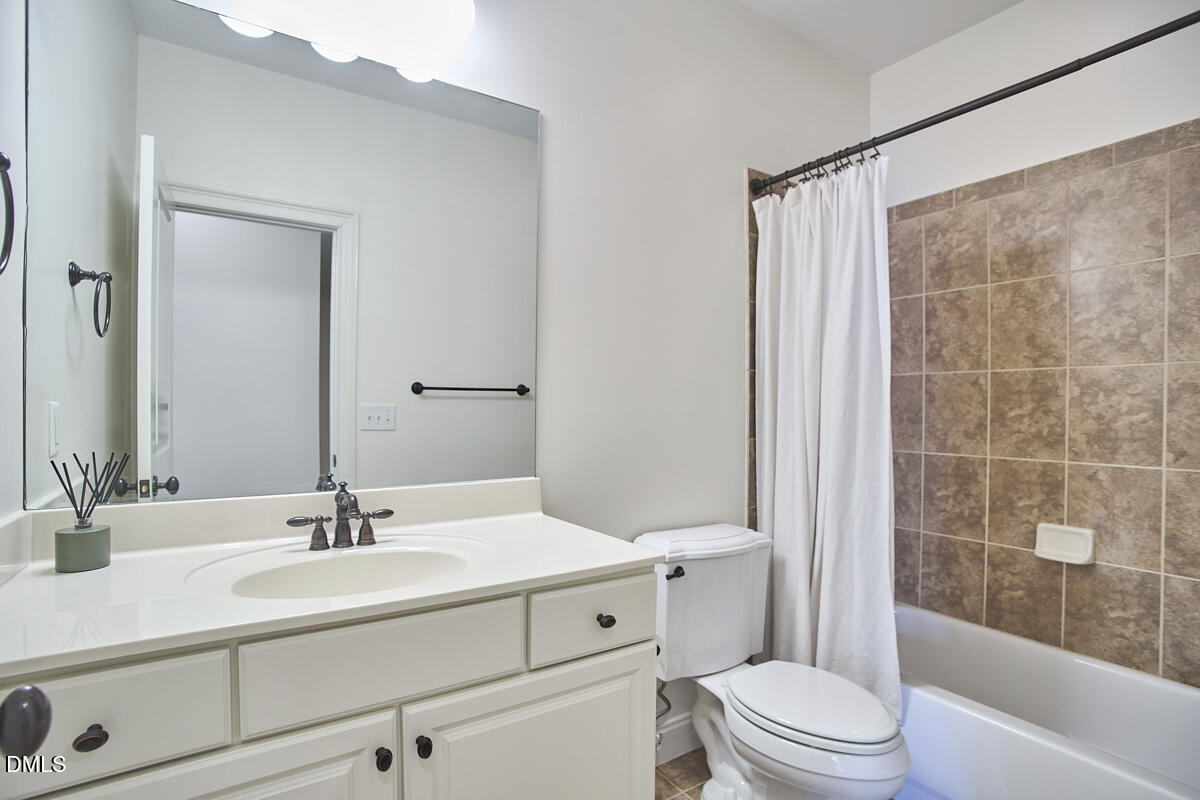 713 Mordecai Towne Place Property Photo 14