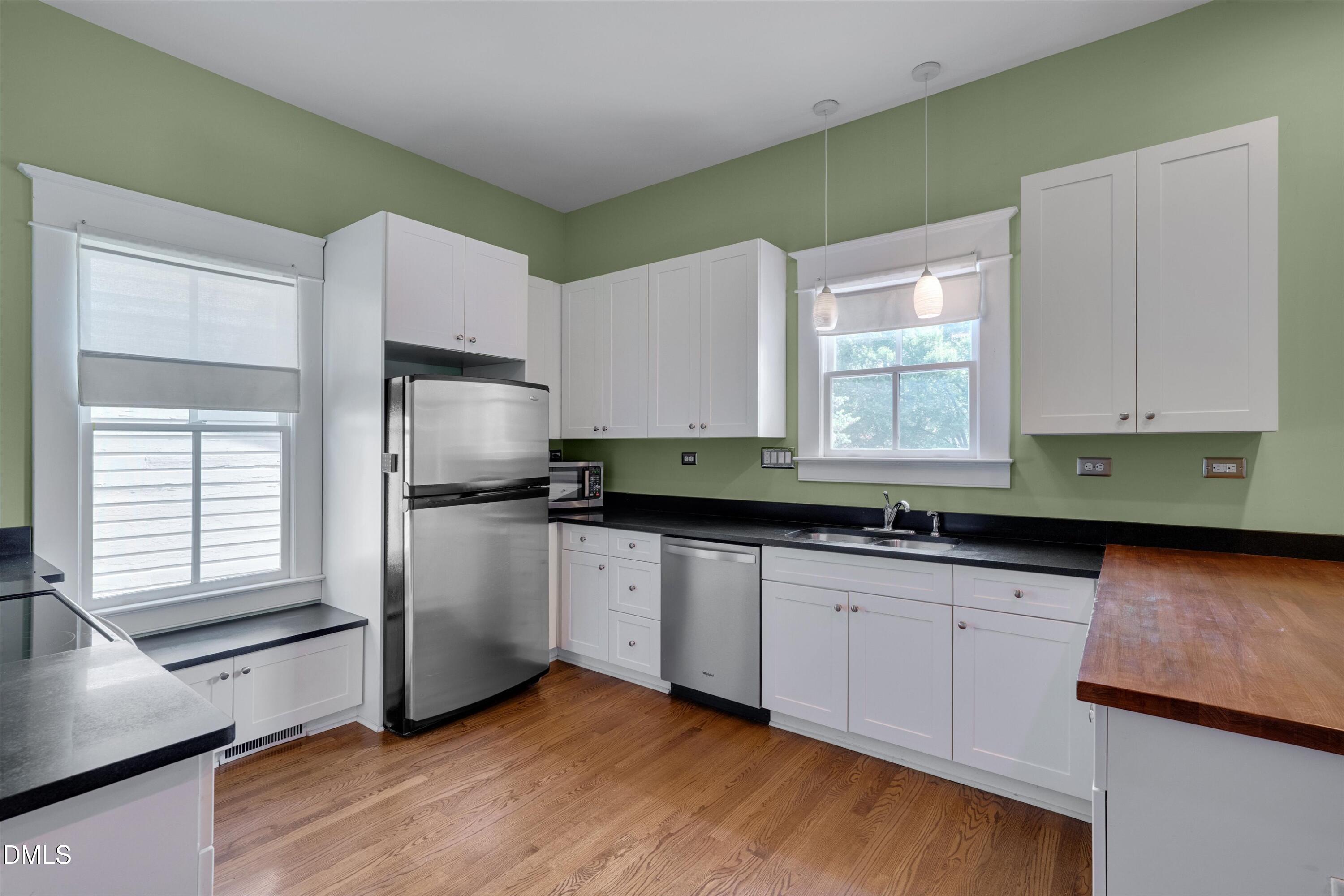 1412 N Roxboro Street Property Photo 6