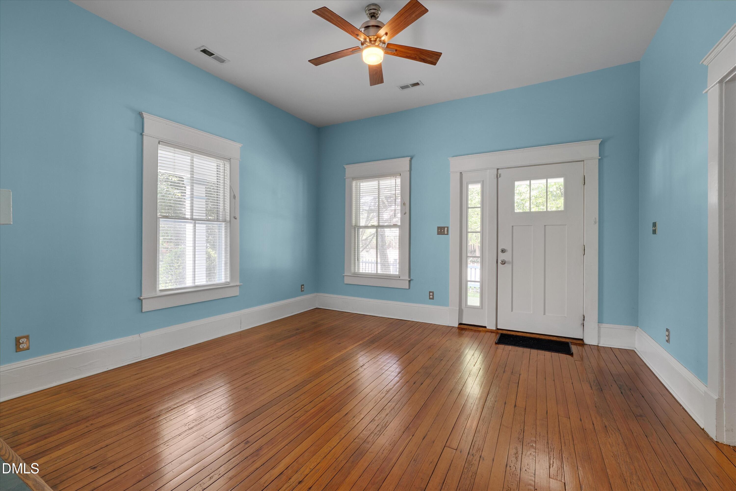 1412 N Roxboro Street Property Photo 18