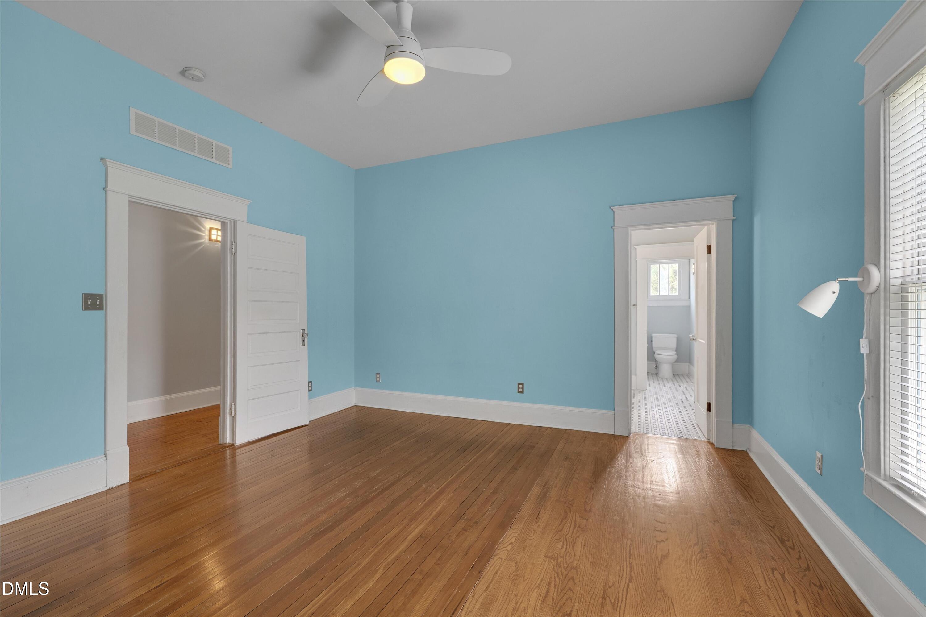 1412 N Roxboro Street Property Photo 22