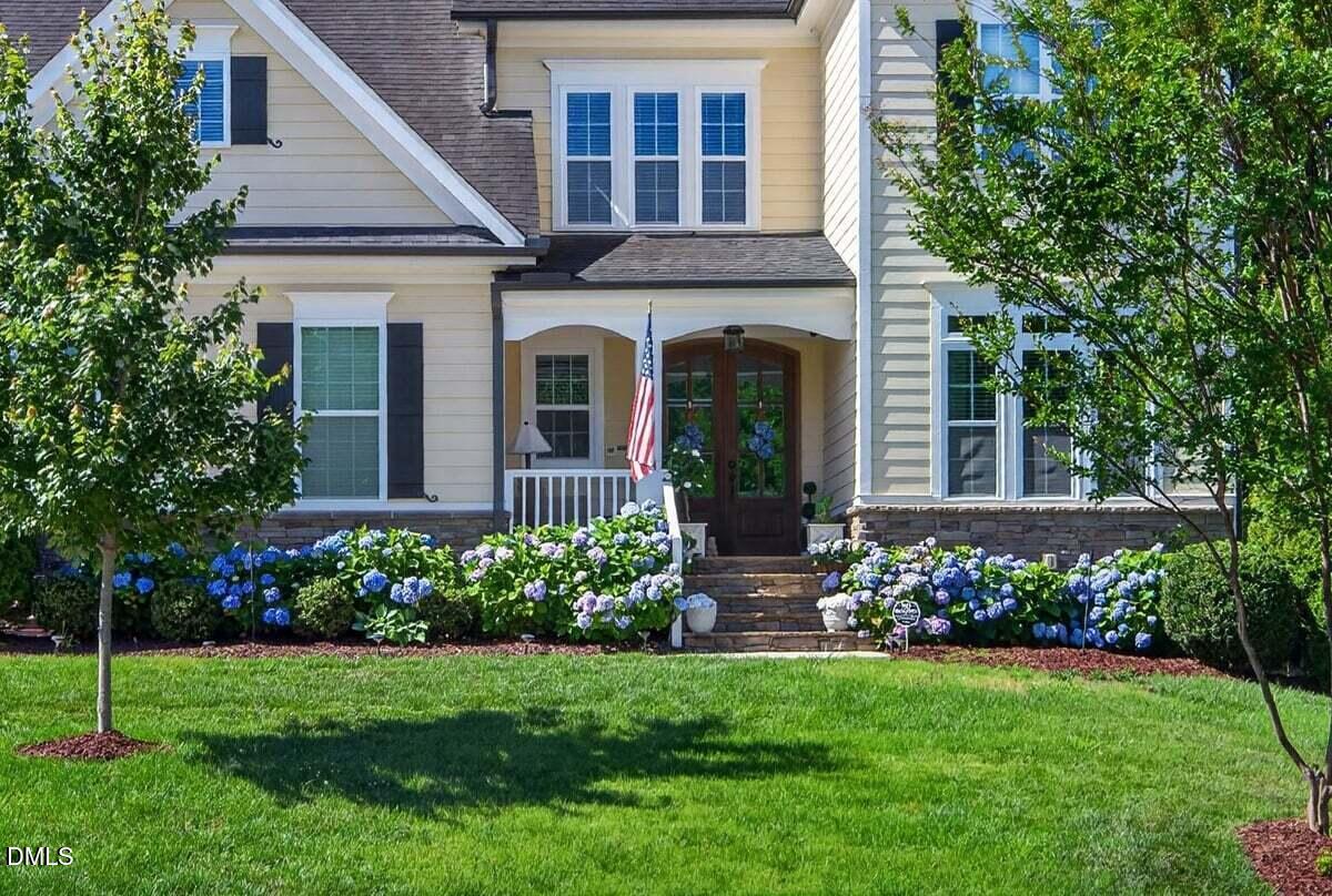 721 Toms Creek Road Property Photo 3