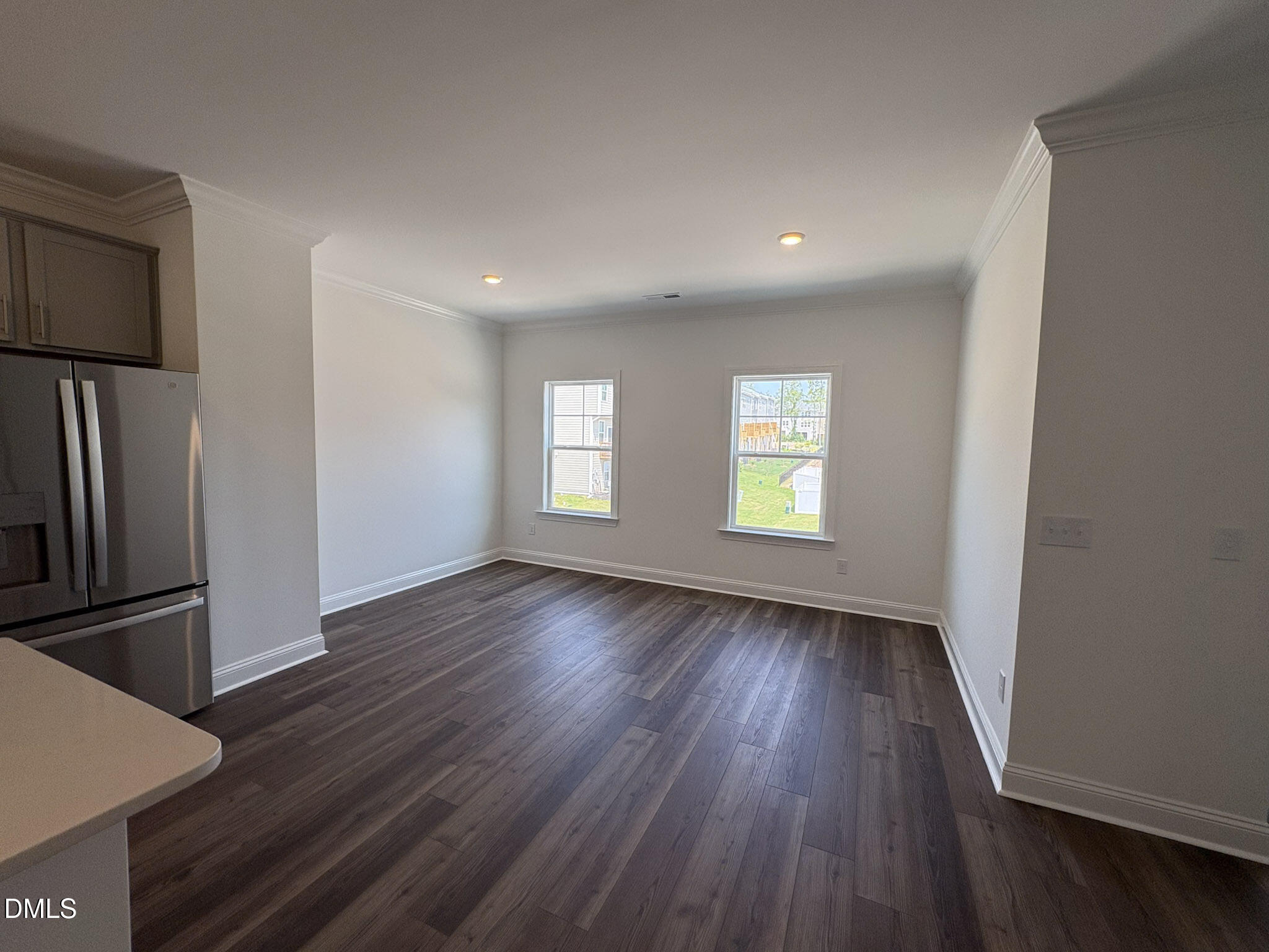 2869 Foster Woods Drive Property Photo 8