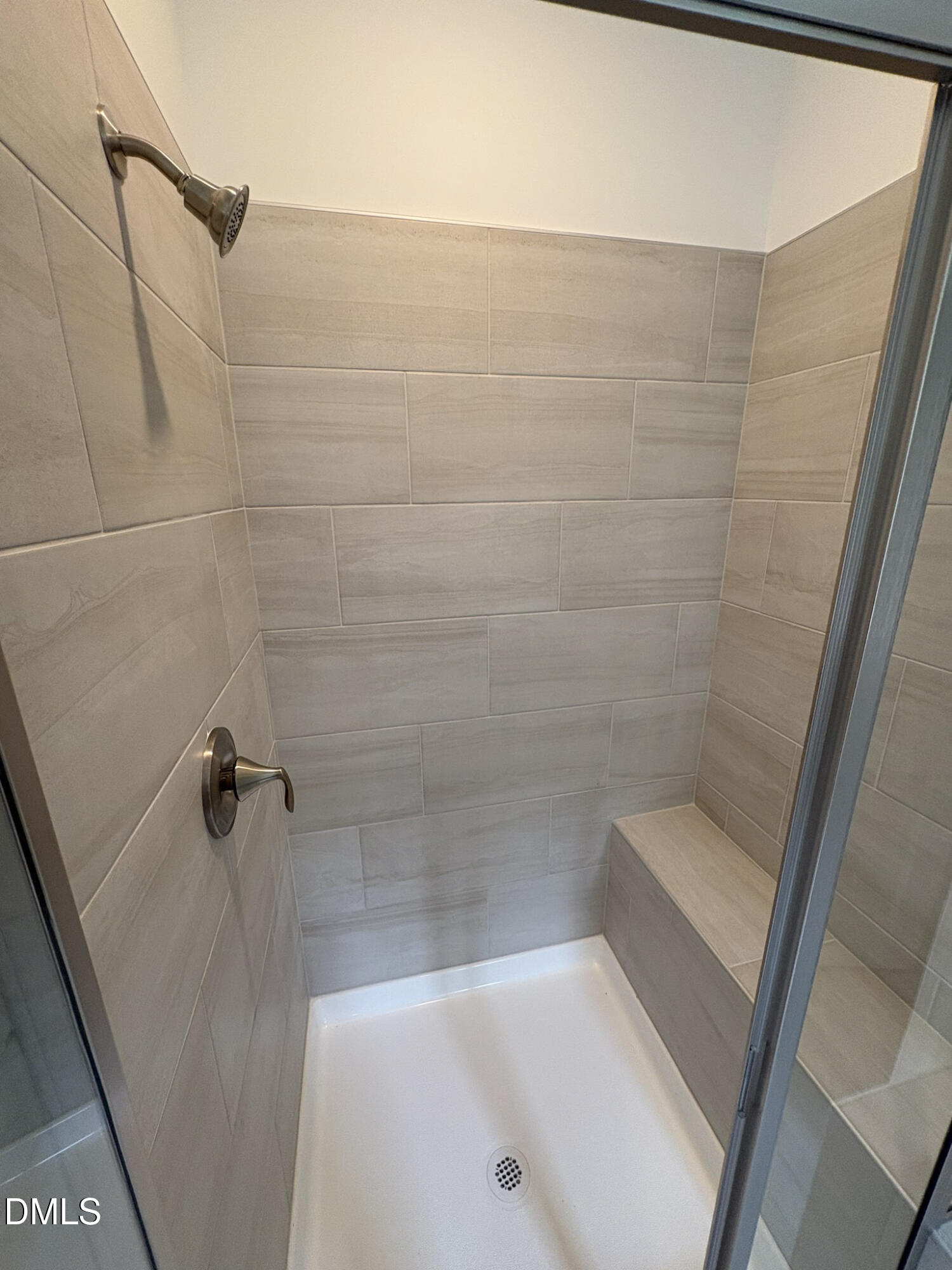 2869 Foster Woods Drive Property Photo 19