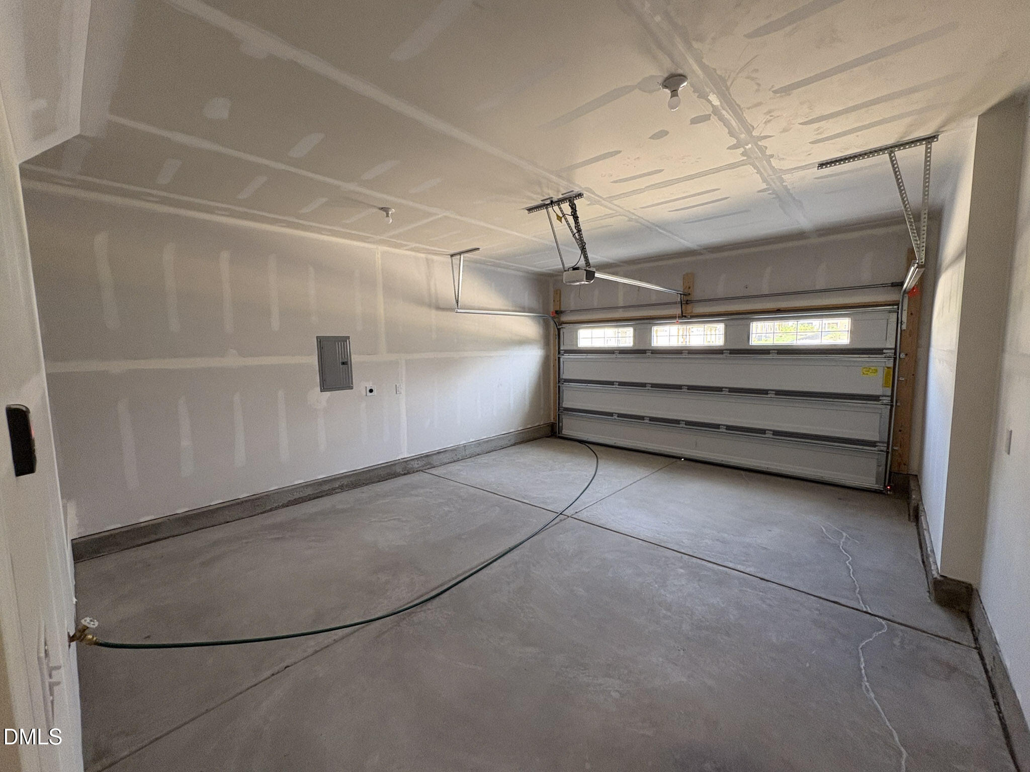 2869 Foster Woods Drive Property Photo 24