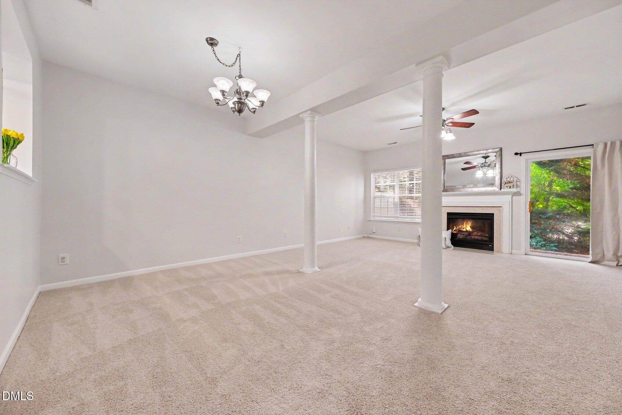 29 Edgebrook Circle Property Photo 11