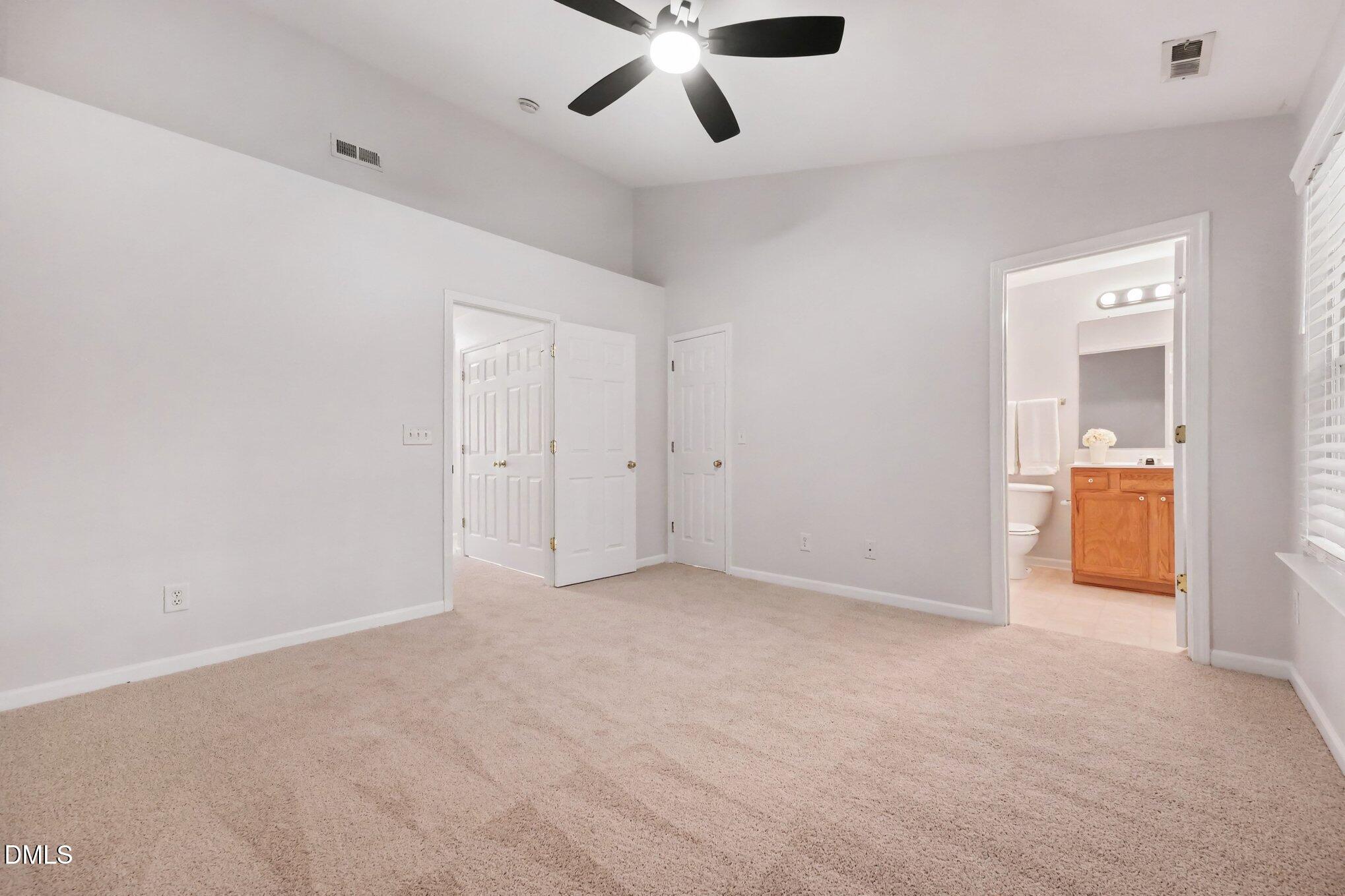 29 Edgebrook Circle Property Photo 14