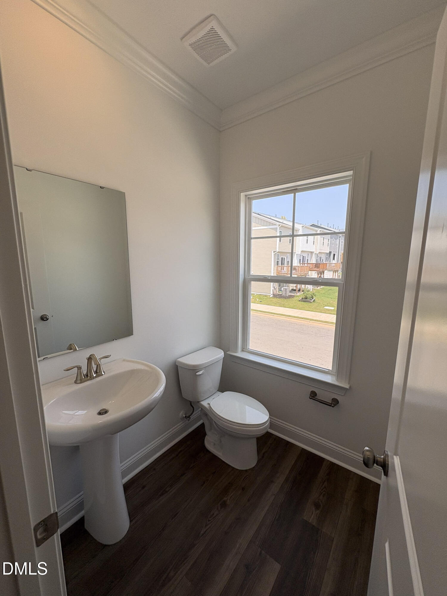 2871 Foster Woods Drive Property Photo 16