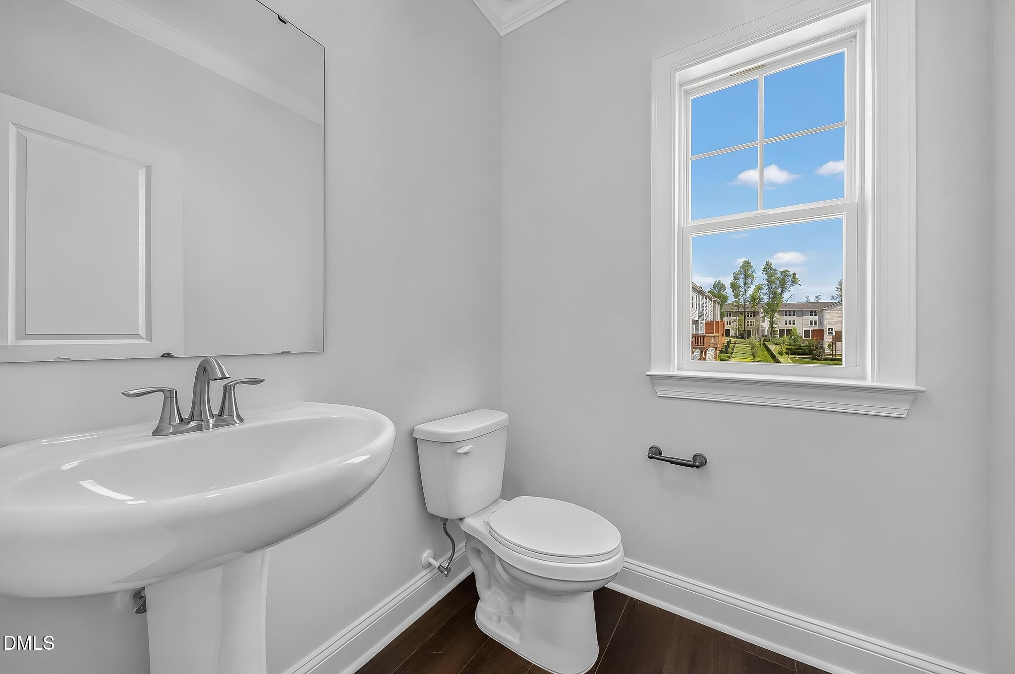 2873 Foster Woods Drive Property Photo 12