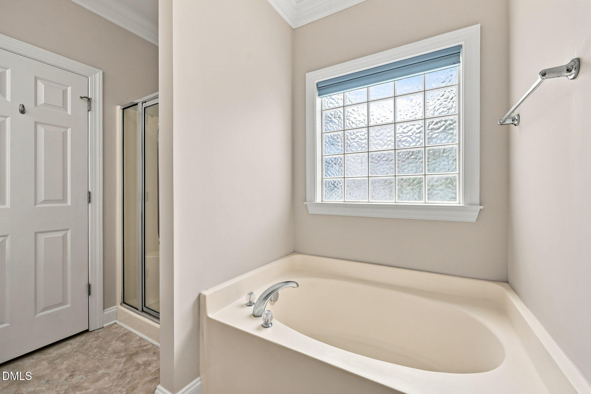 552 Contender Drive Property Photo 22
