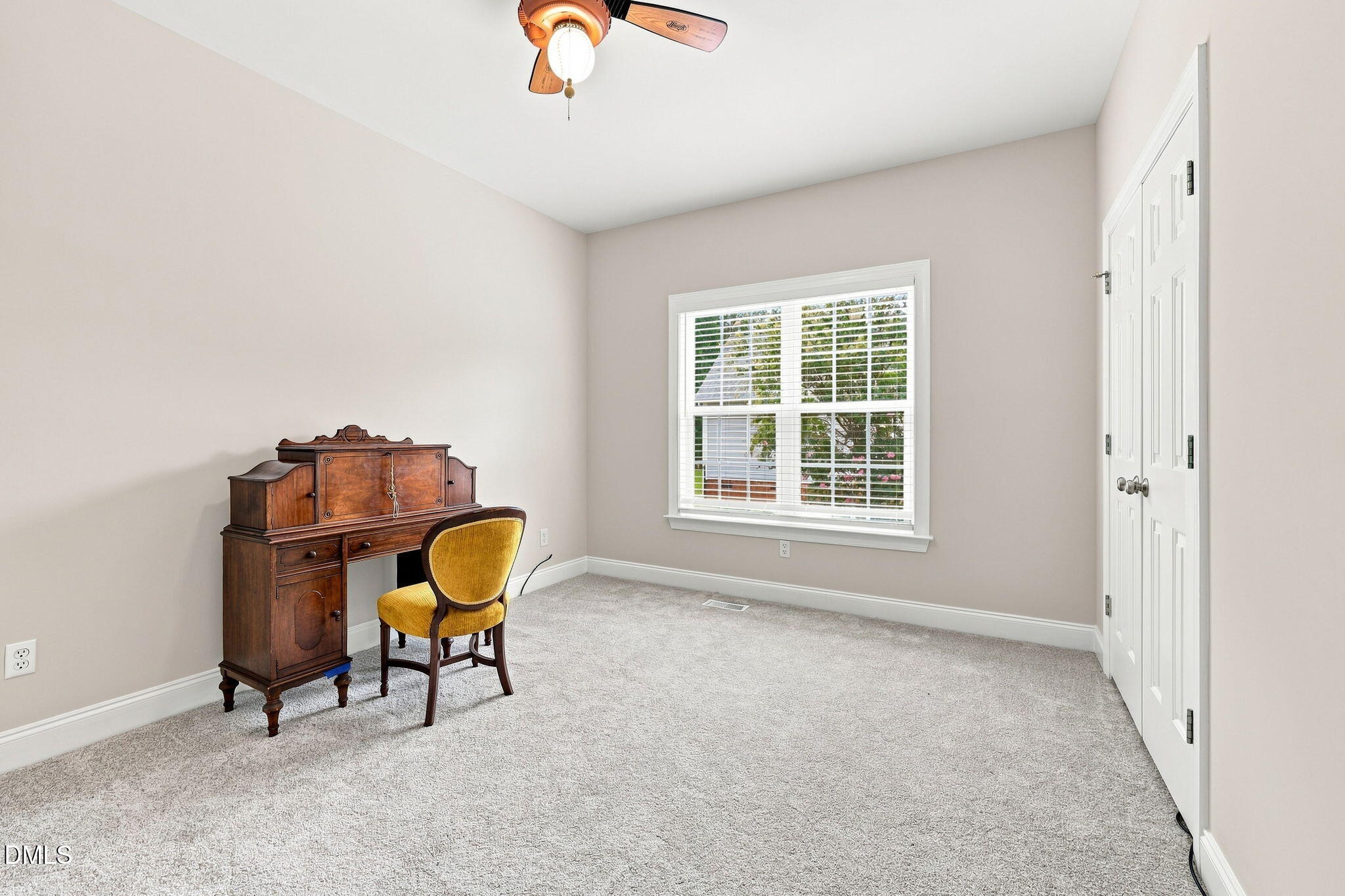 552 Contender Drive Property Photo 29