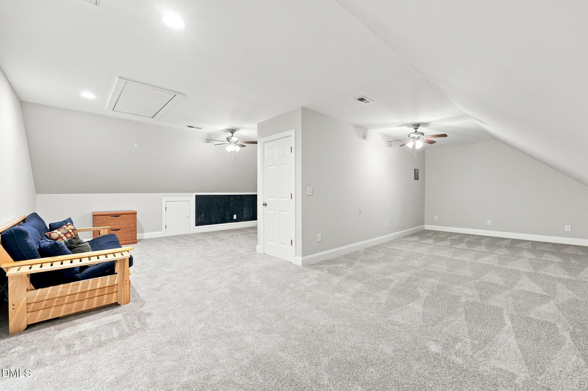 552 Contender Drive Property Photo 32