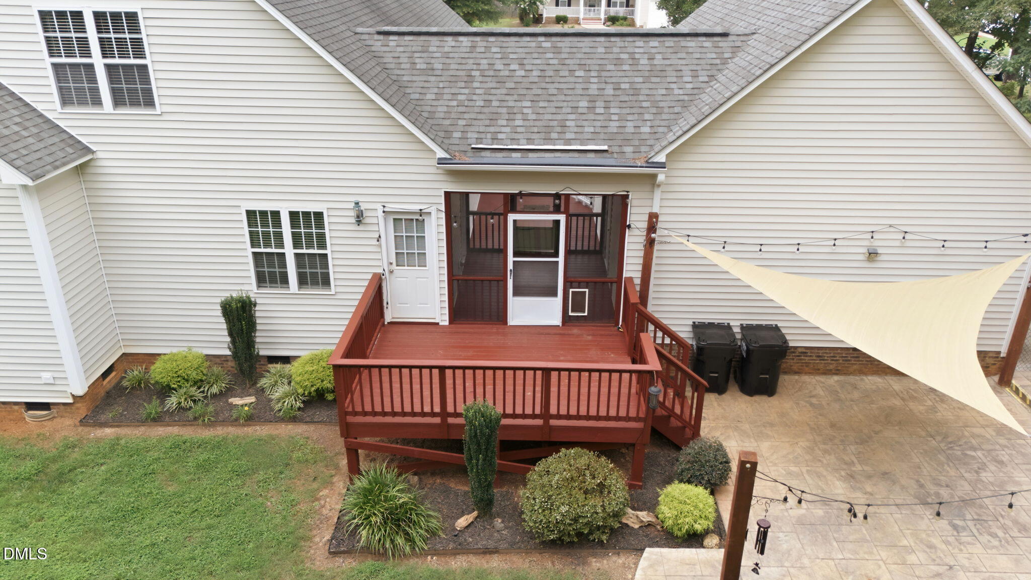 552 Contender Drive Property Photo 37