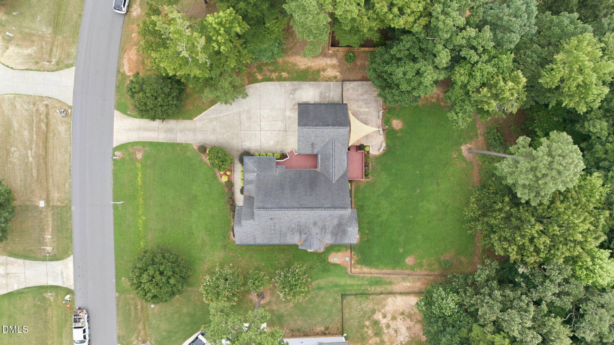 552 Contender Drive Property Photo 53