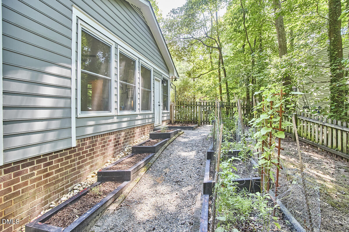 41 Burgess Lane Property Photo 12