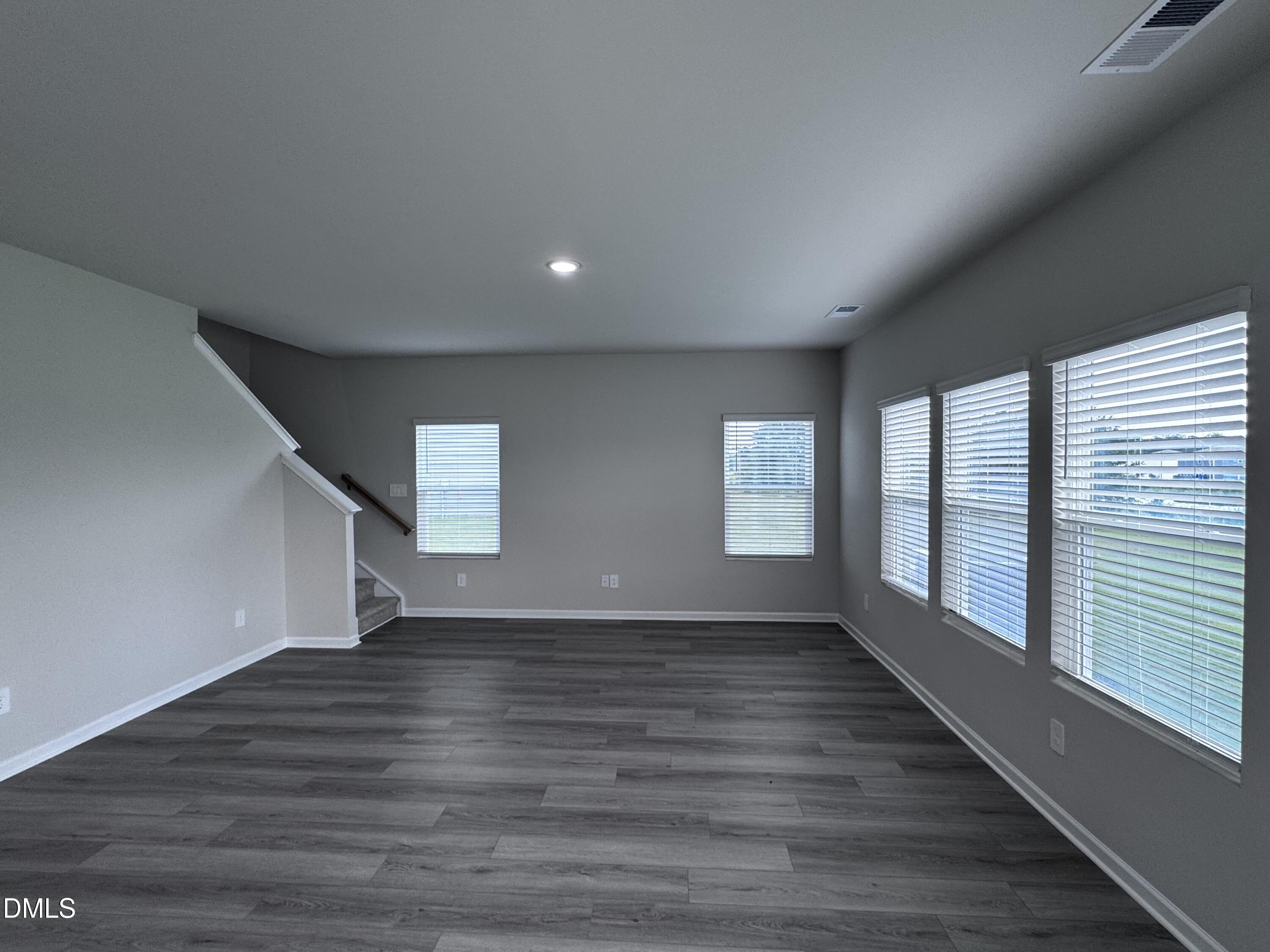 50 Thistle Patch Place Property Photo 3