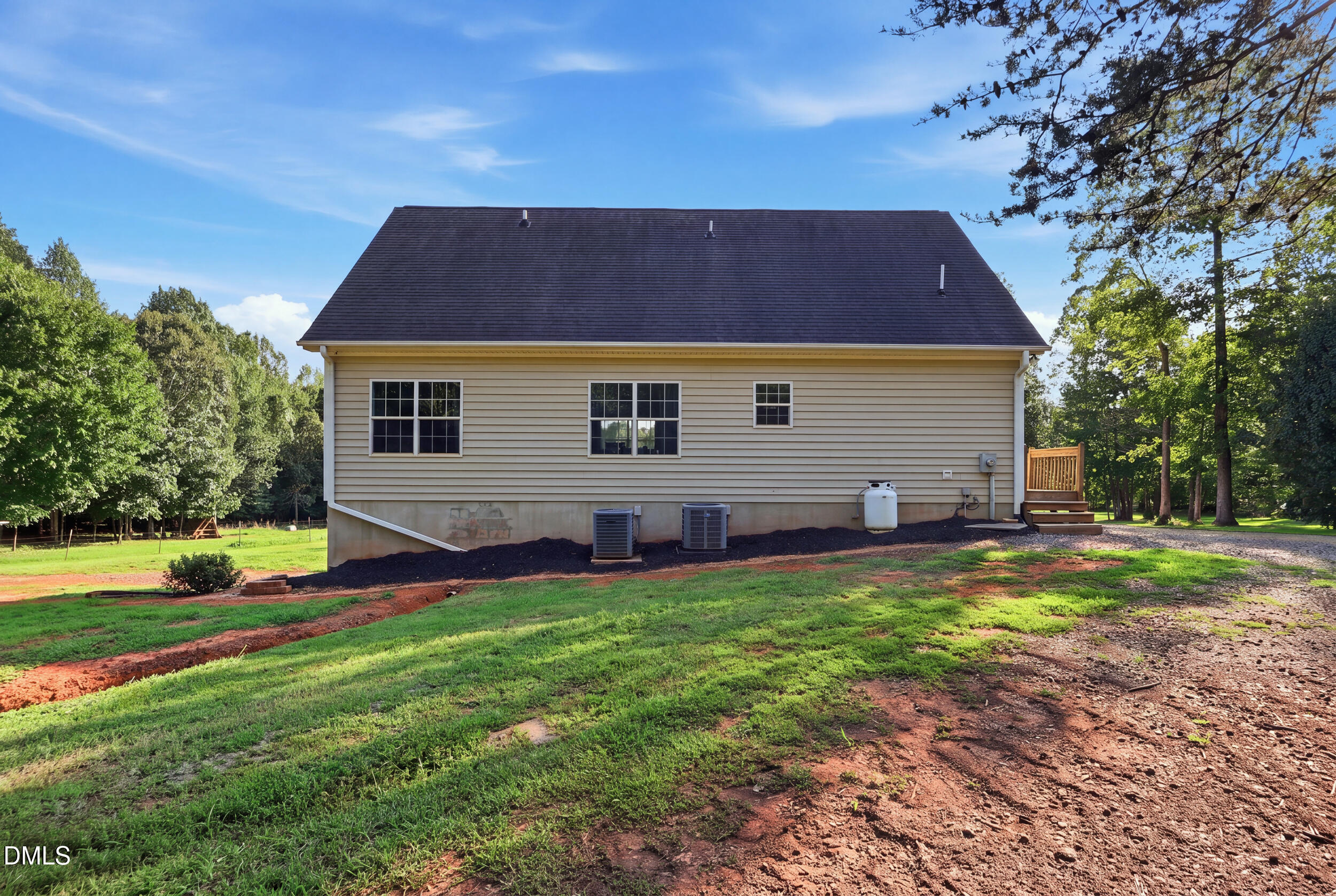 6193 Tri County Drive Property Photo 22