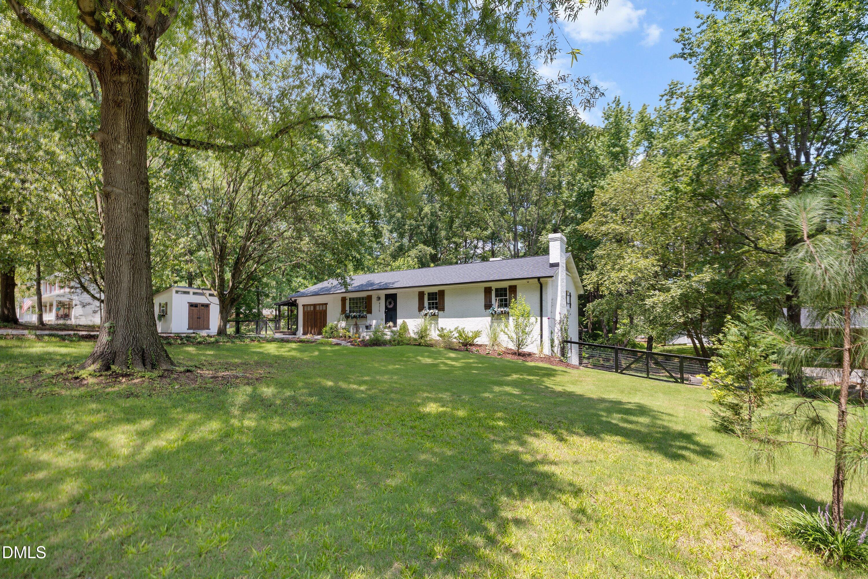 4315 Holloman Road Property Photo 2