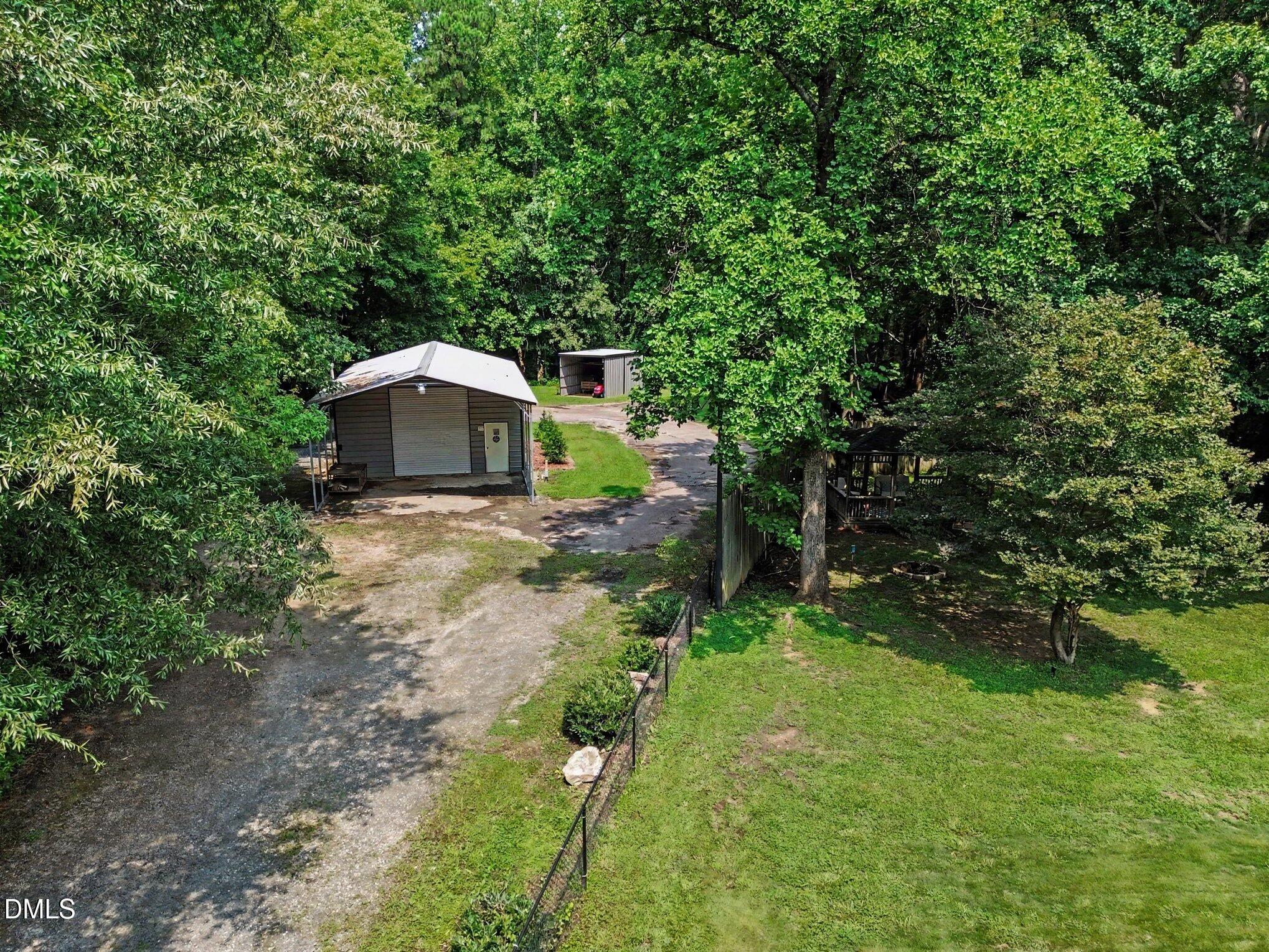 9208 Holly Springs Road Property Photo 44
