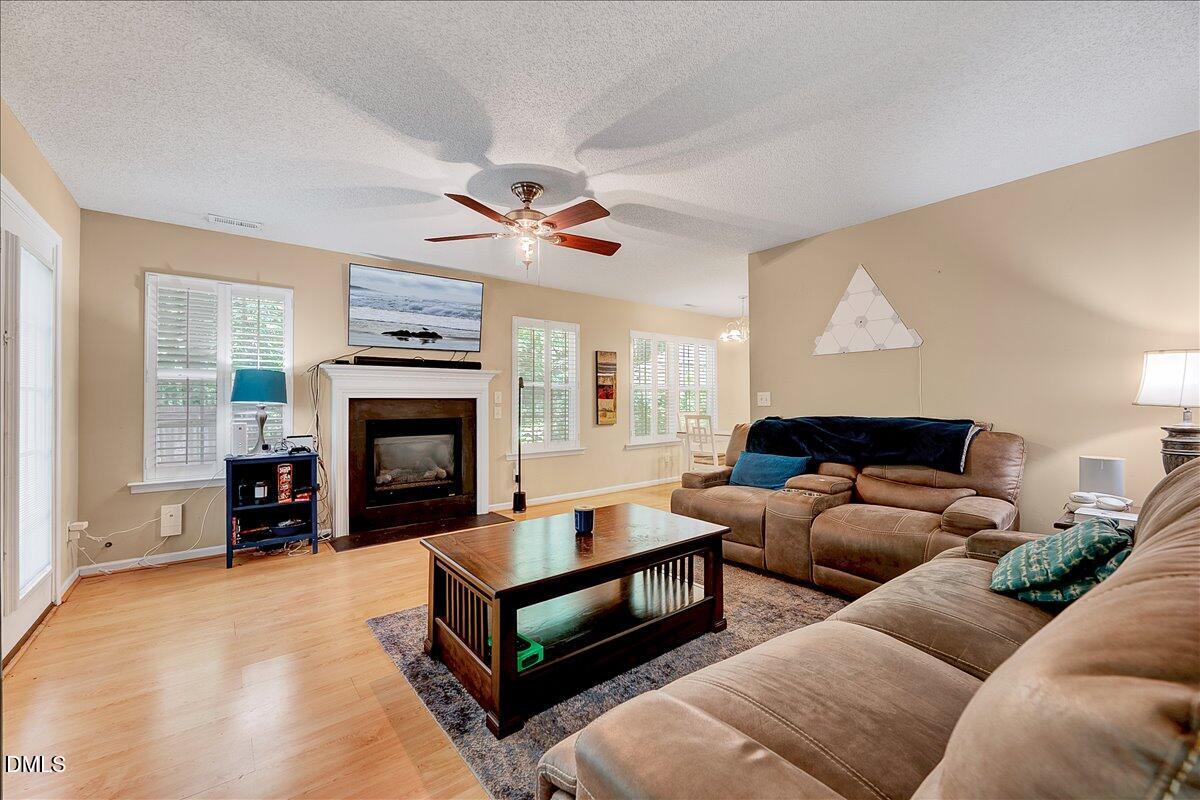 5636 Roan Mountain Place Property Photo 4