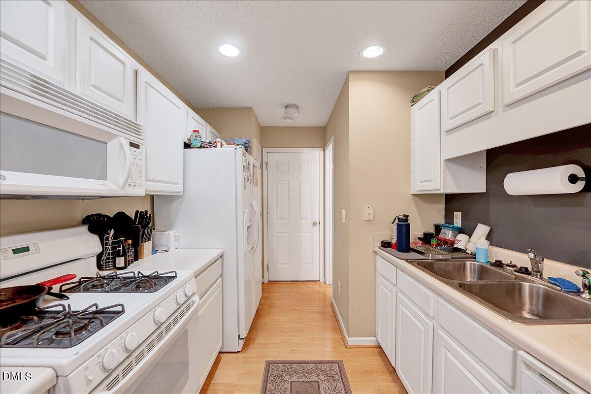 5636 Roan Mountain Place Property Photo 7