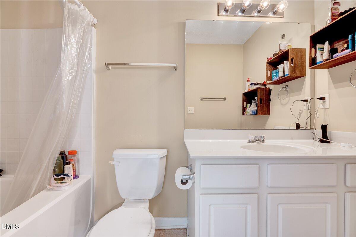 5636 Roan Mountain Place Property Photo 11