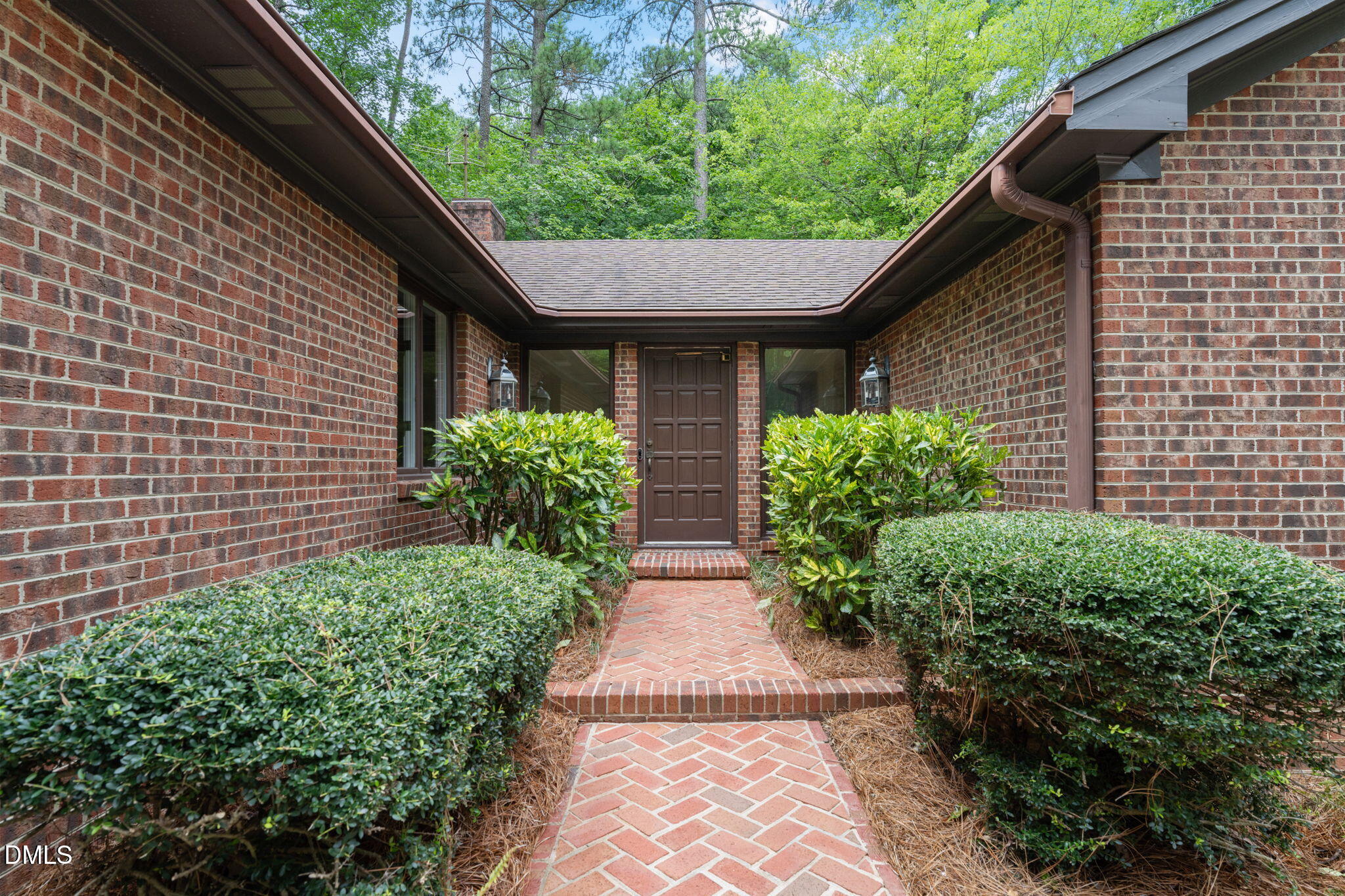 4125 Picardy Drive Property Photo 2