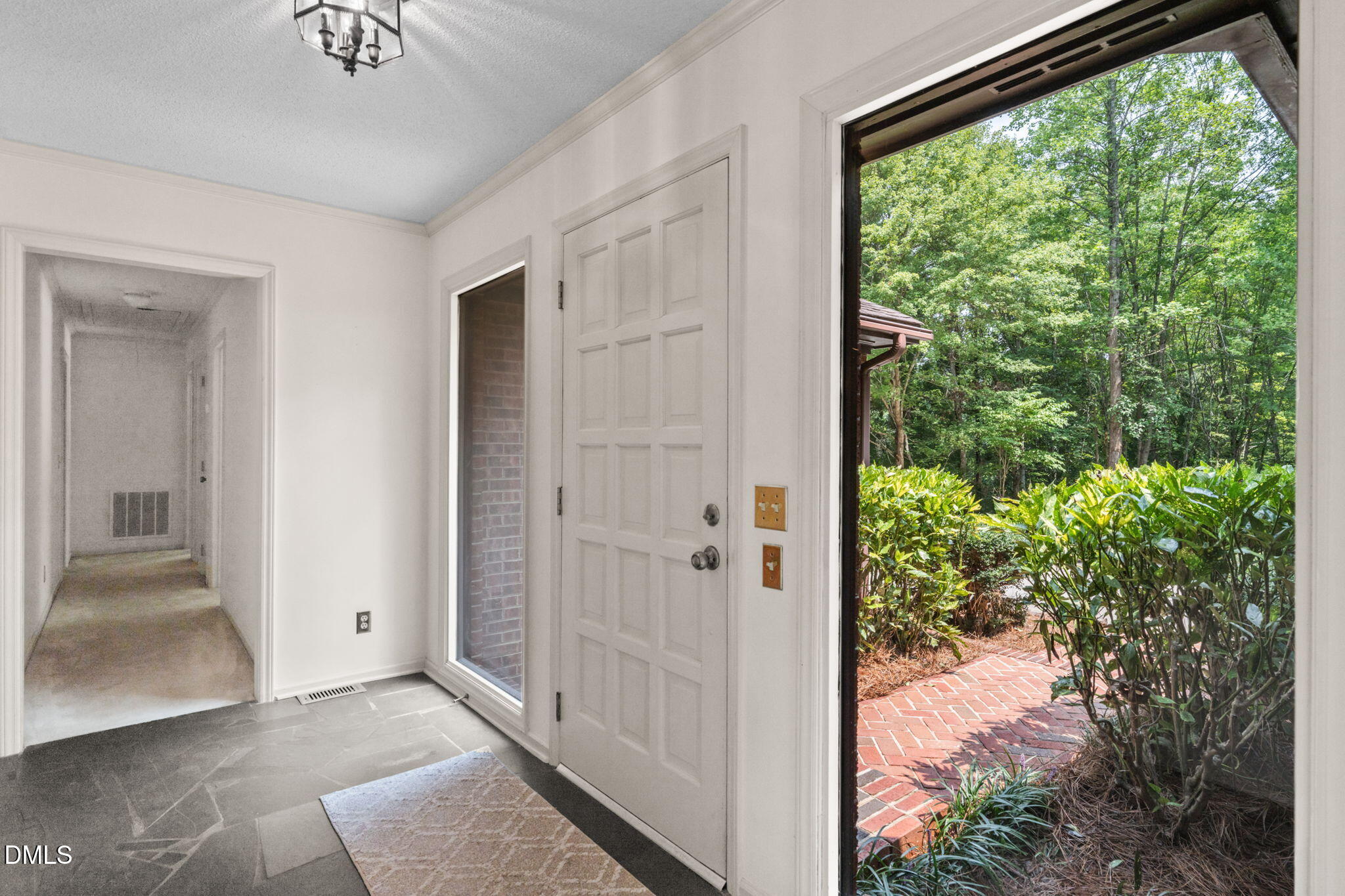 4125 Picardy Drive Property Photo 3