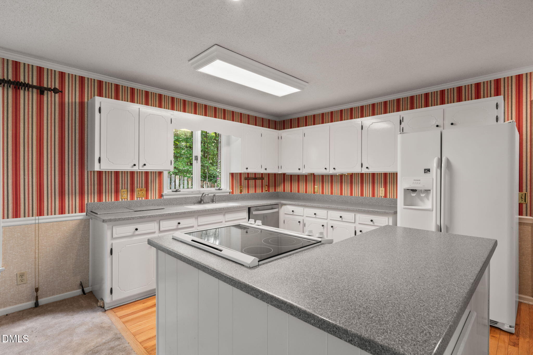 4125 Picardy Drive Property Photo 13