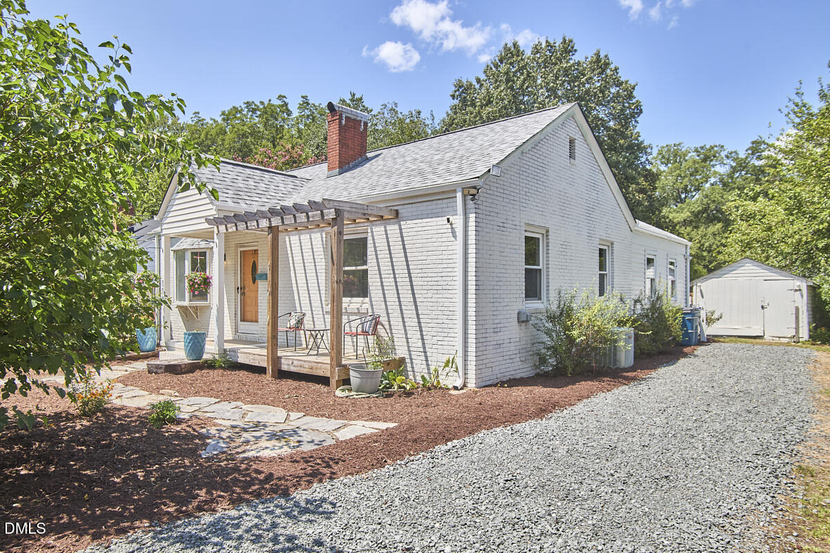 113 Higbee Street Property Photo 3