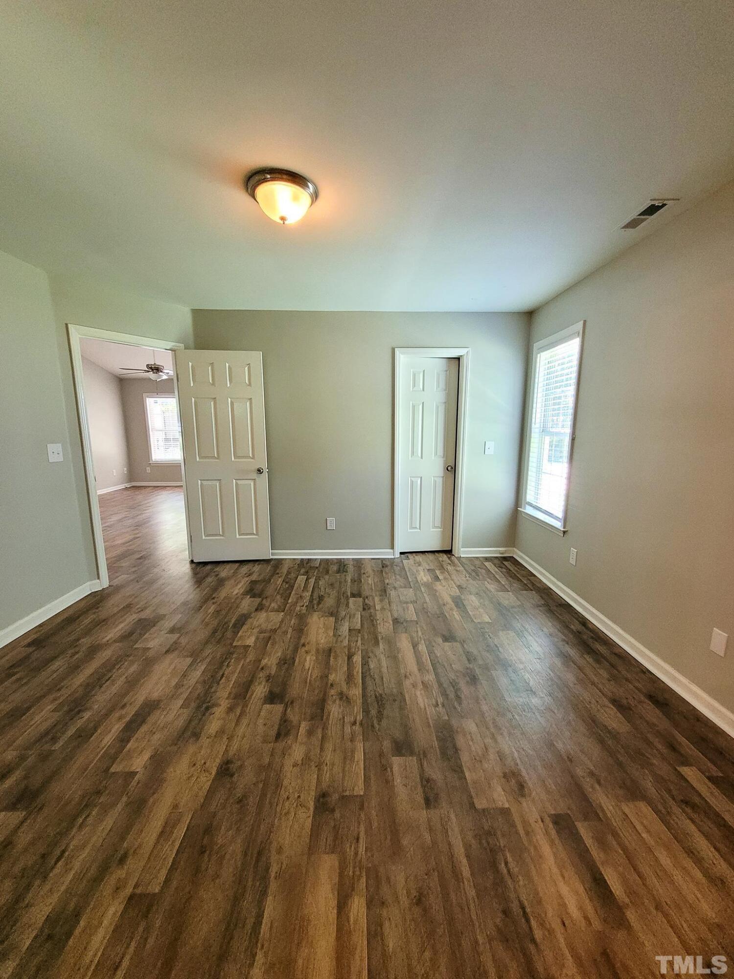539 N Taylor Street Property Photo 11