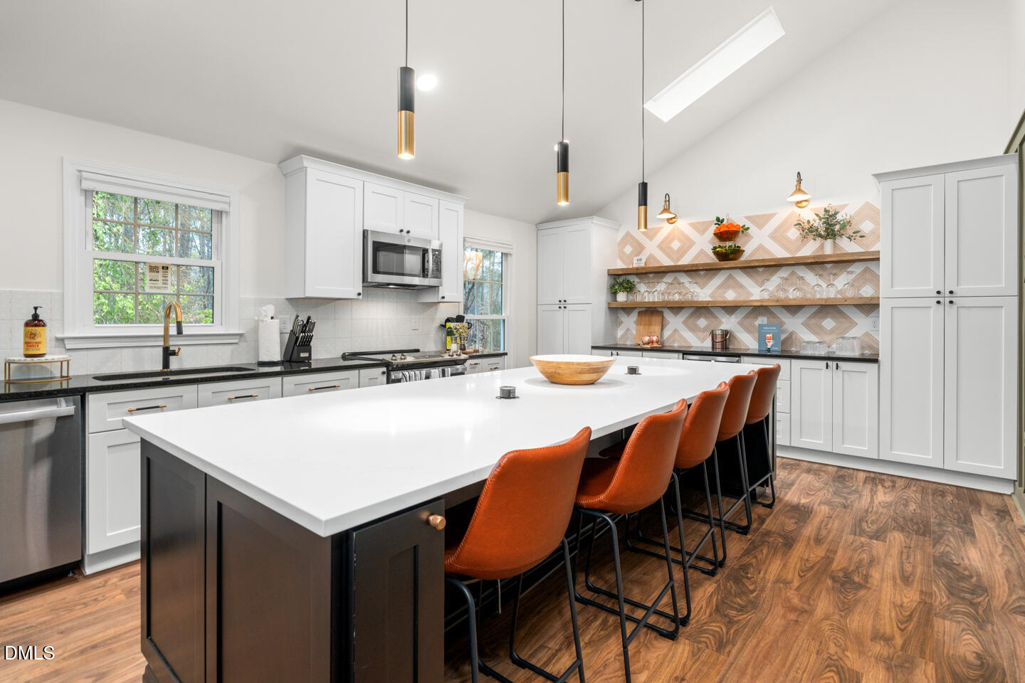 5425 Live Oak Trail
