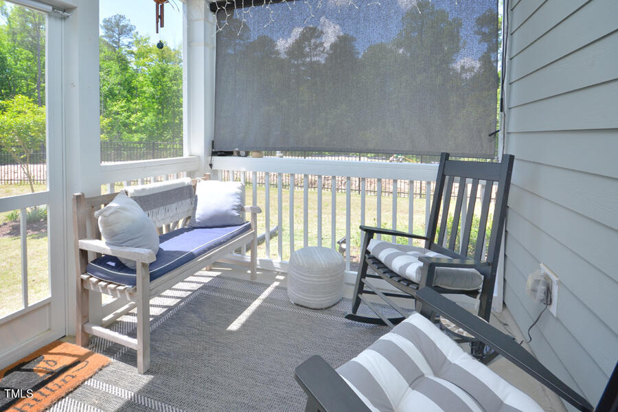 253 Marbella Grove Court Property Photo 7