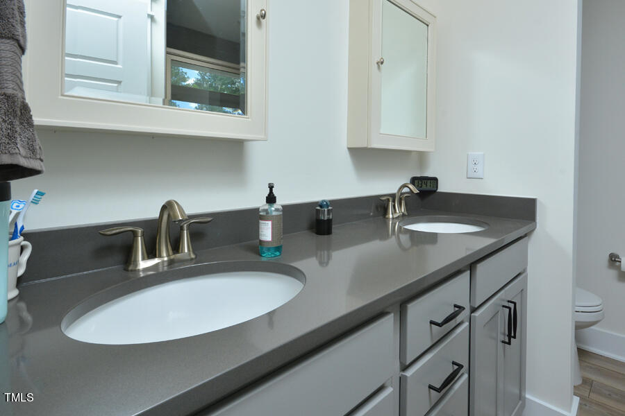 253 Marbella Grove Court Property Photo 15