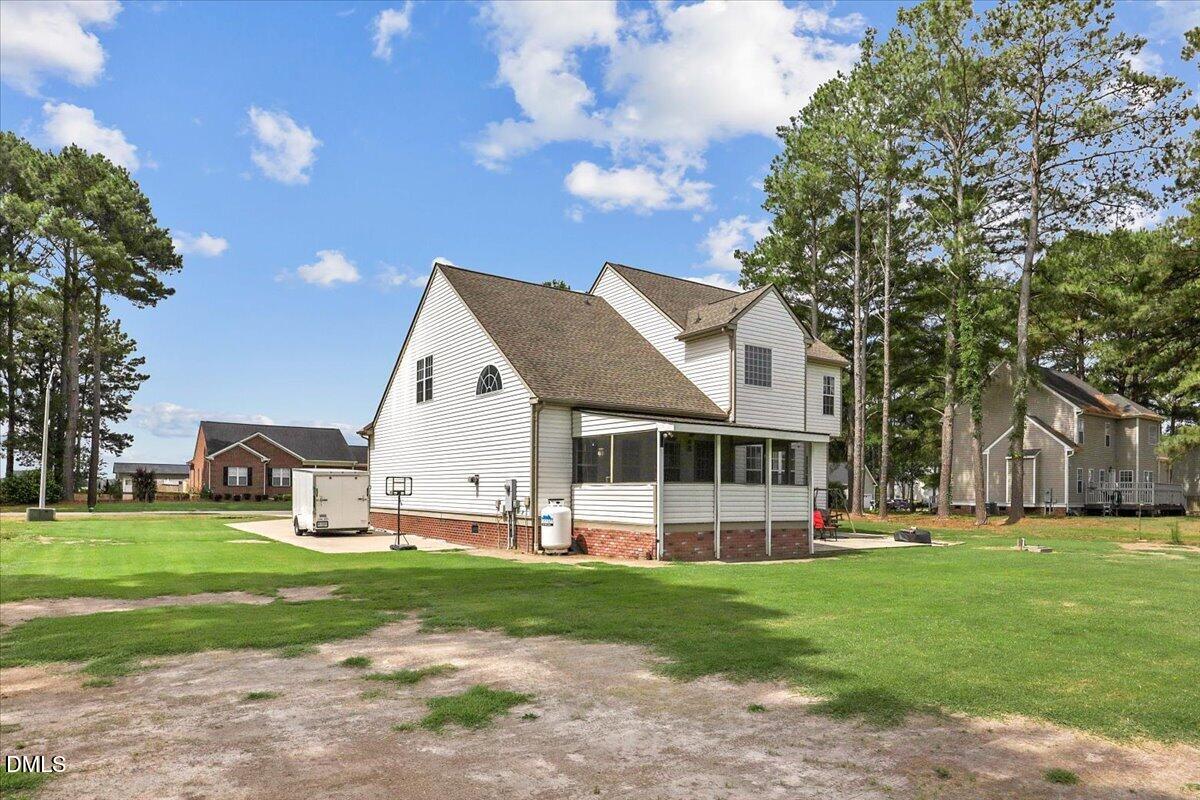 122 W Raintree Lane Property Photo 8