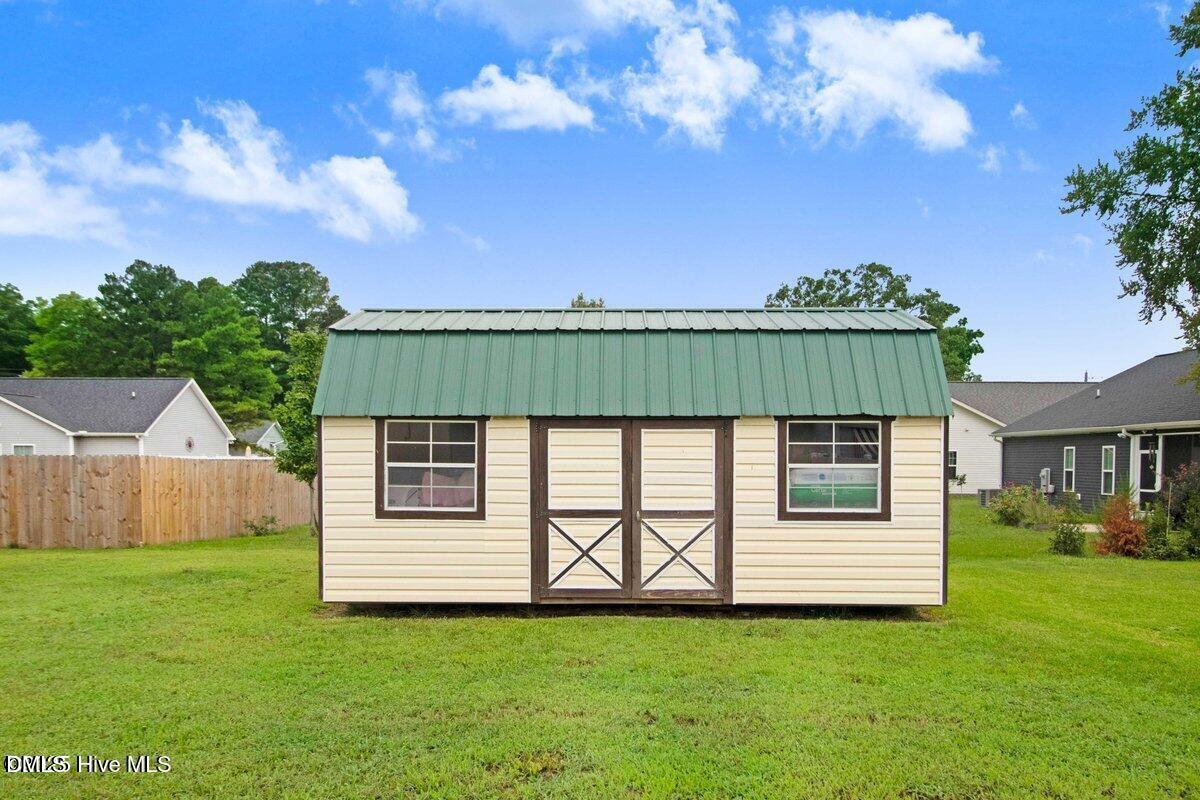 112 S Pine Street Property Photo 4