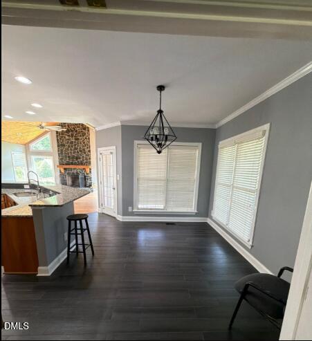 1201 Torchlight Way Property Photo 6