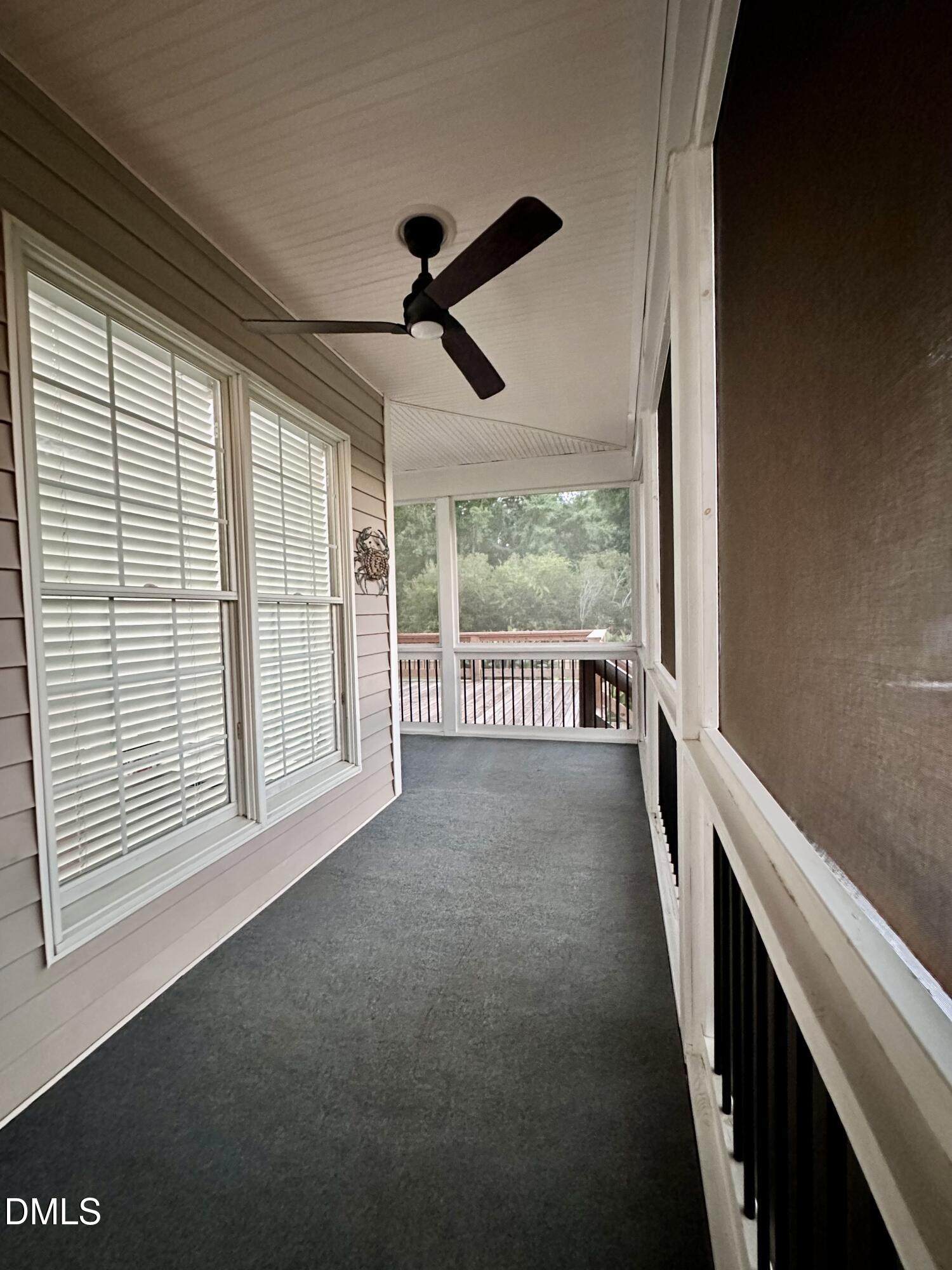 1201 Torchlight Way Property Photo 28