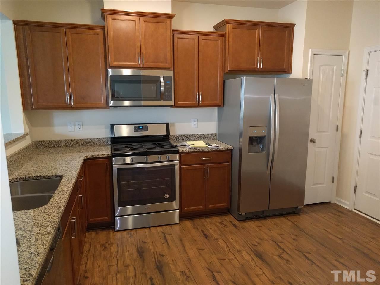 1007 Mirbeck Lane Property Photo 3
