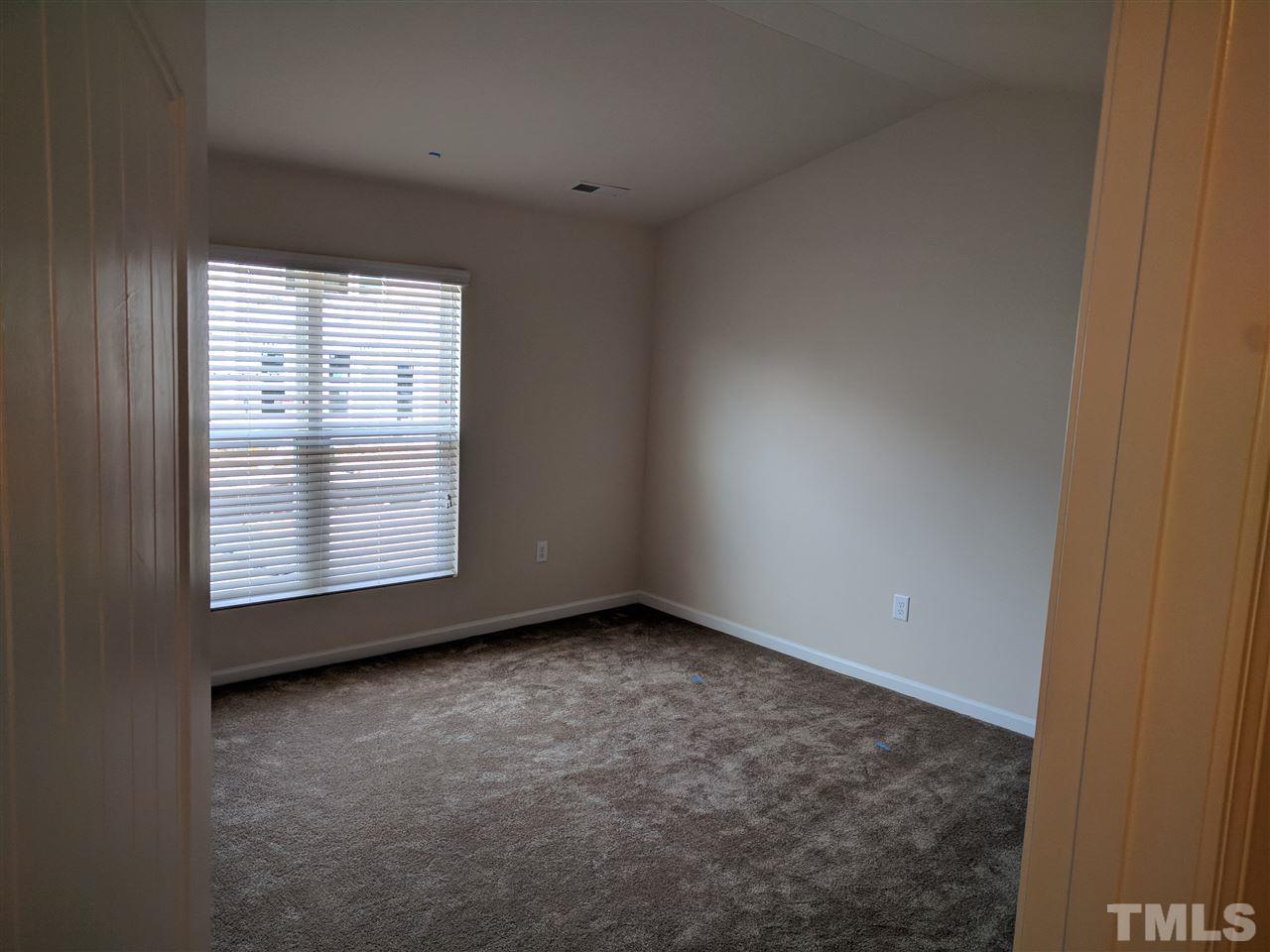 1007 Mirbeck Lane Property Photo 9