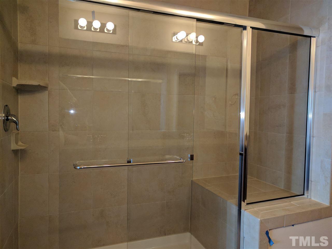 1007 Mirbeck Lane Property Photo 11