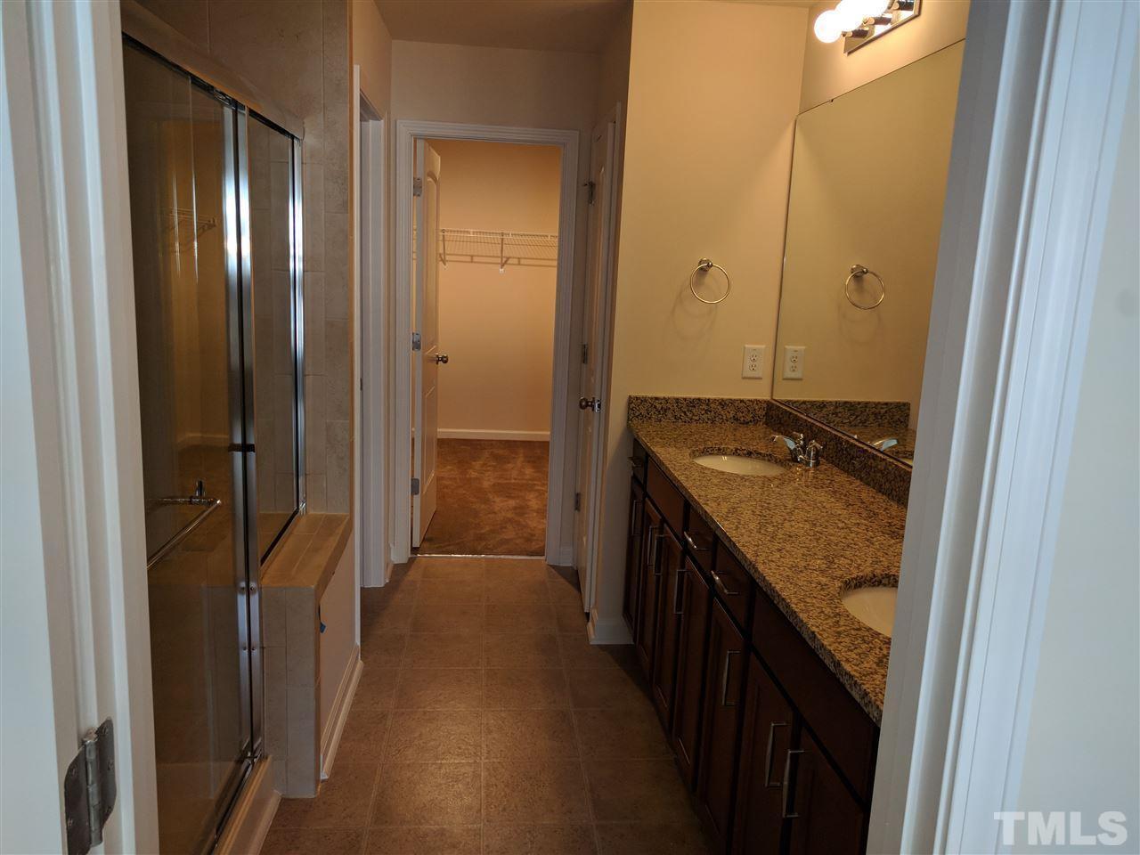 1007 Mirbeck Lane Property Photo 12