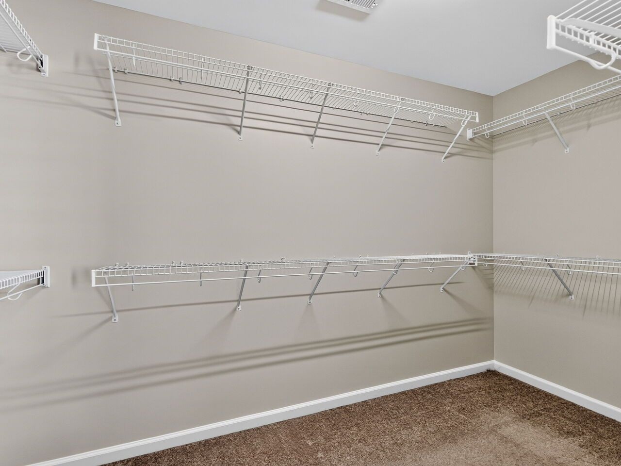7803 Clover Creek Court Property Photo 24