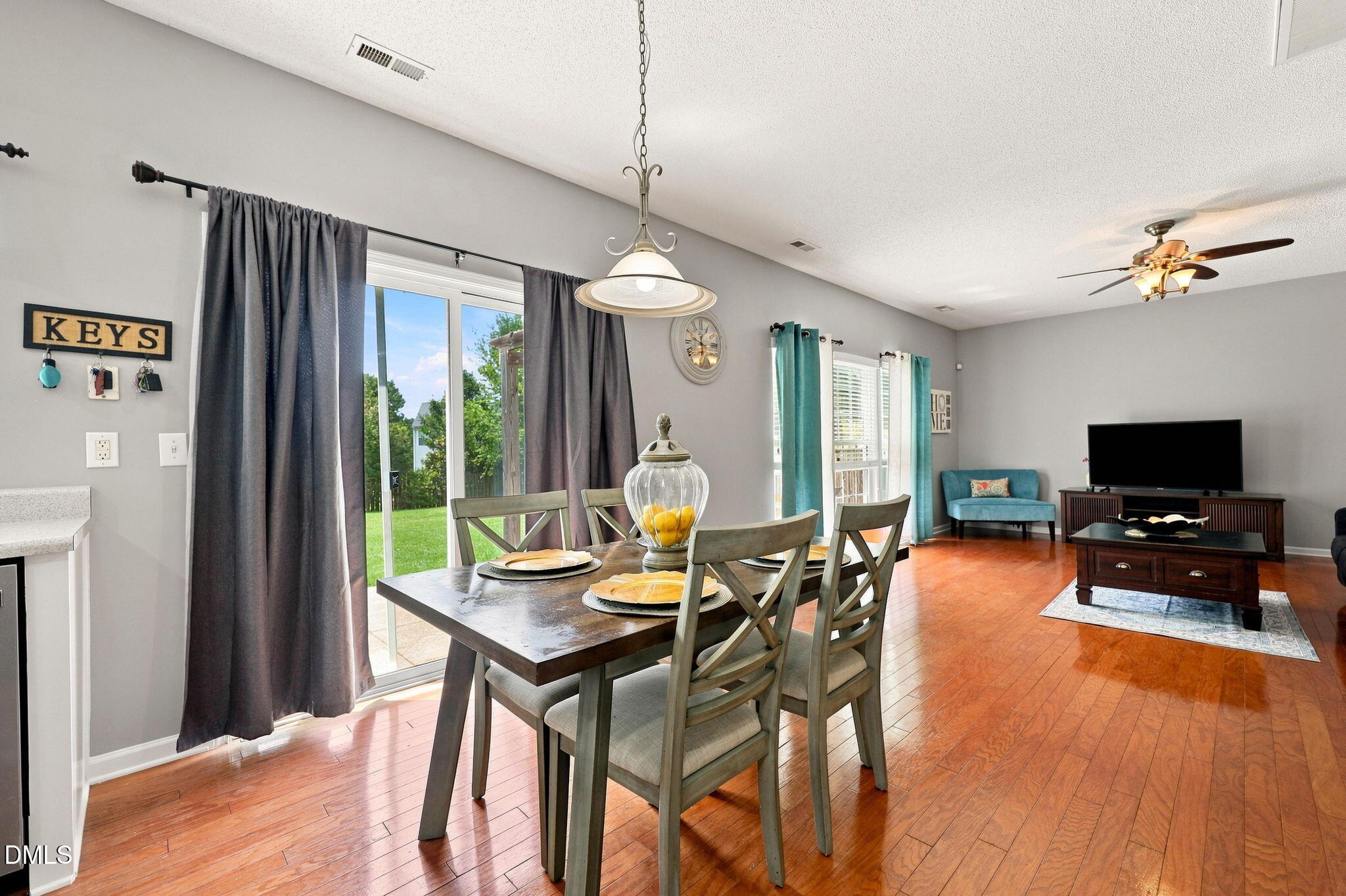 809 Stackhurst Way Property Photo 13