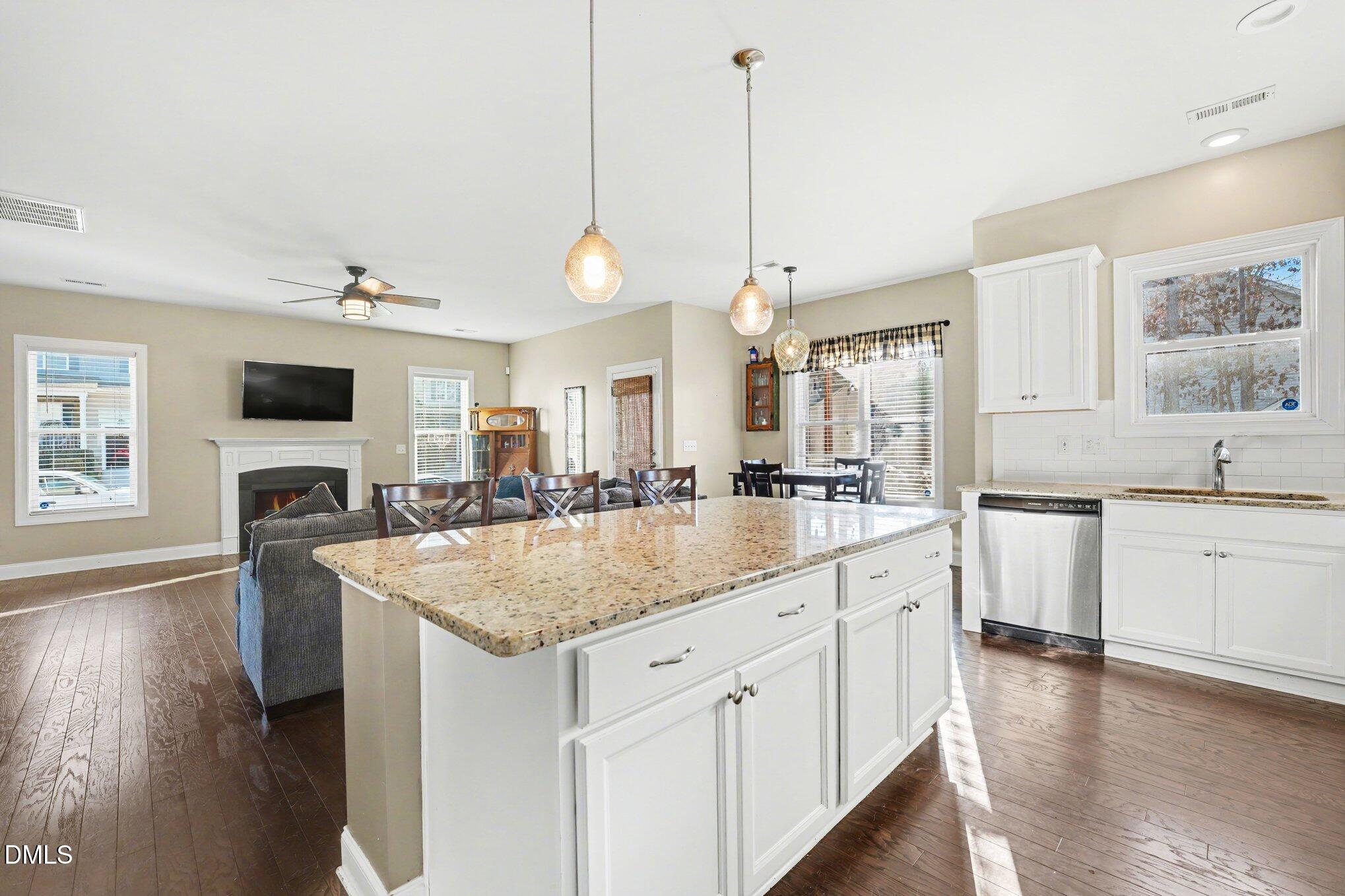 297 Hawkesburg Drive Property Photo 15